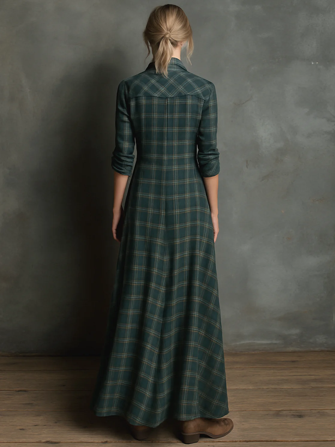 Graziella | Robe maxi rayée avec col