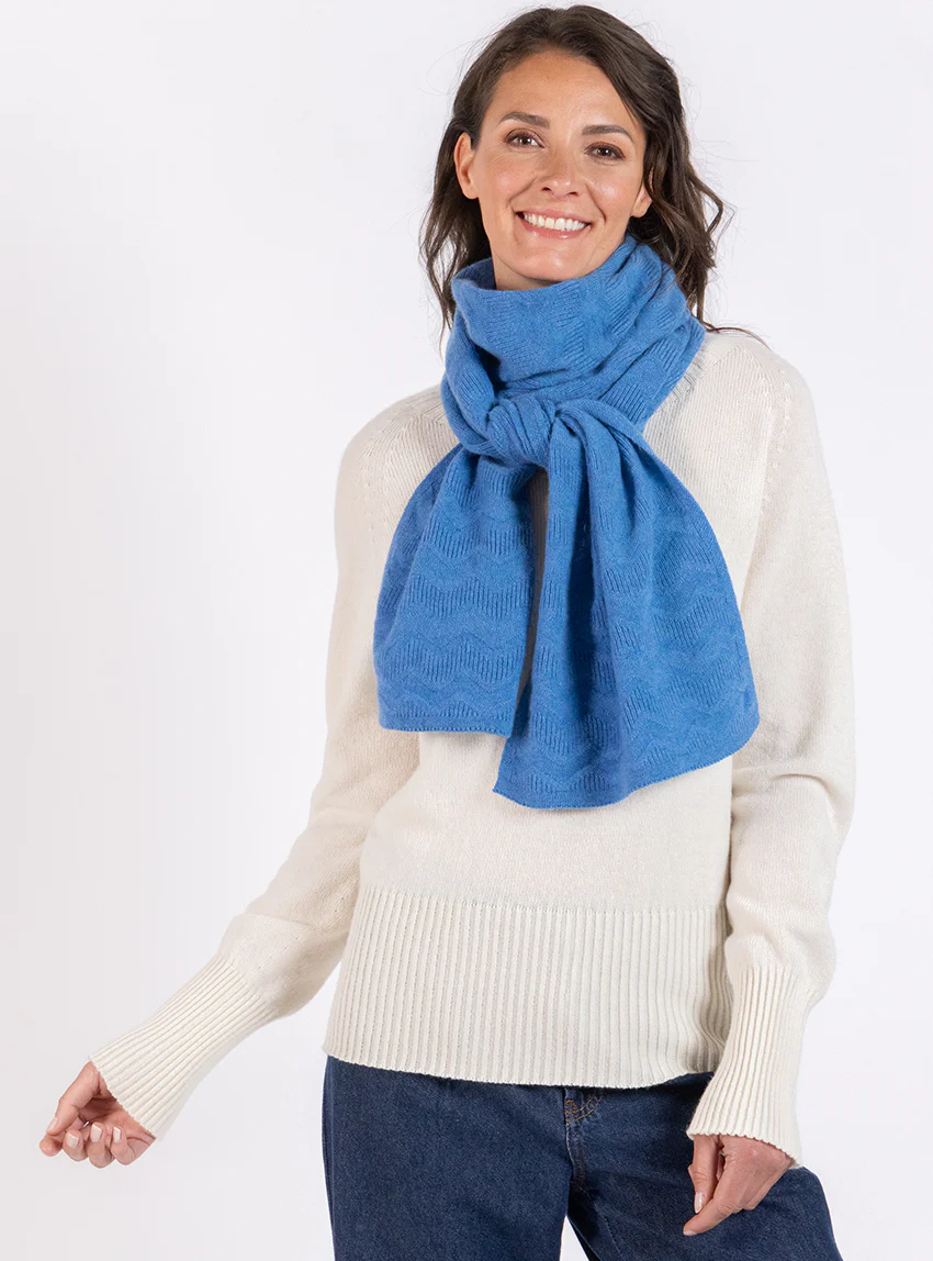 Echarpe en cachemire bleu