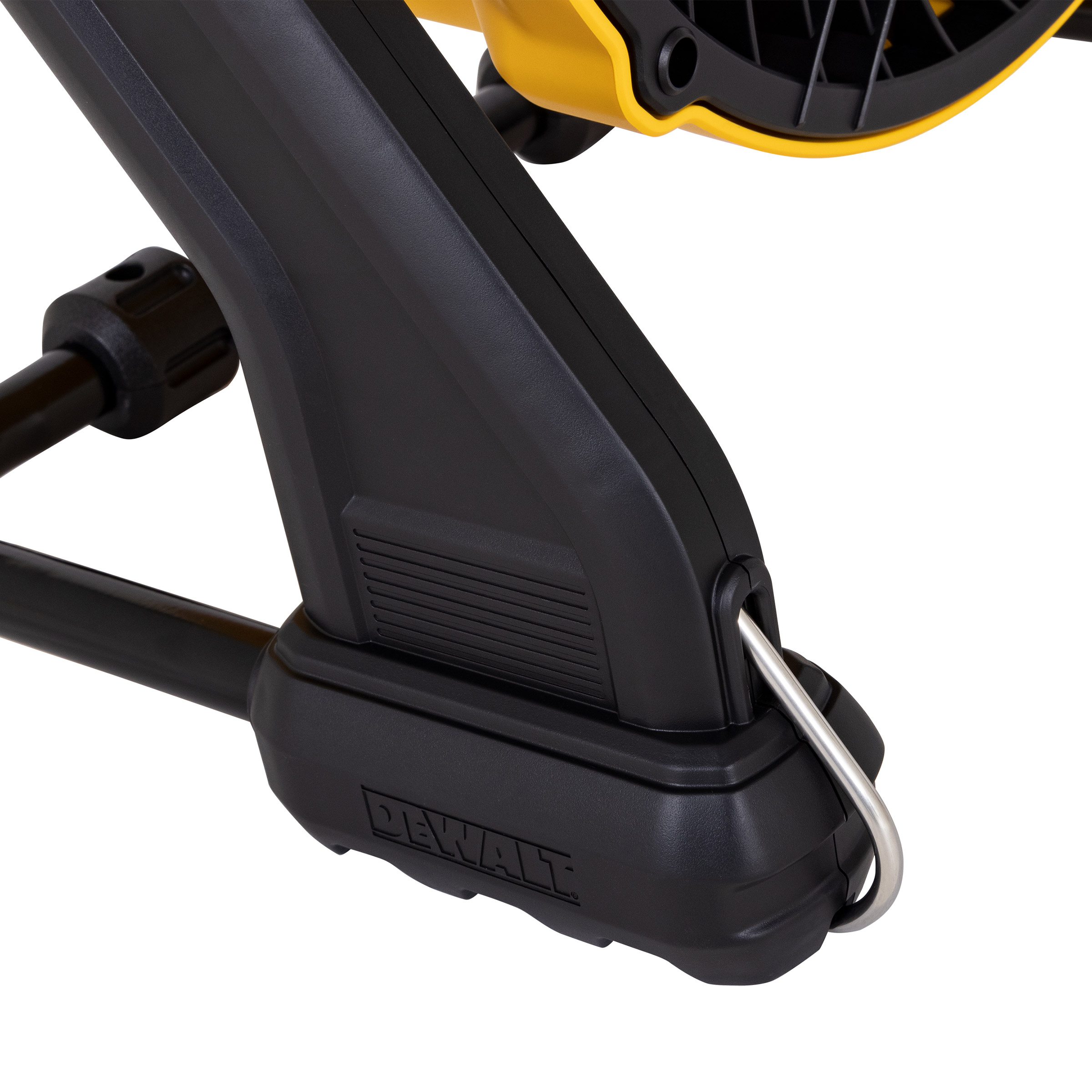 Dewalt 16' 3 - Speed Benchtop and Hanging Drum Fan
