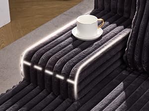 Extra wide armrests allow you to put your cups and books.