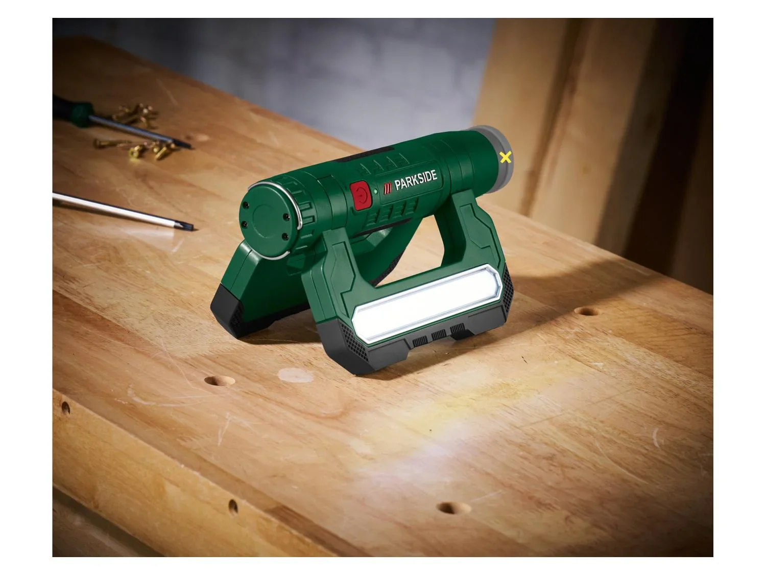 PARKSIDE Lampe LED sans fil, 12 V