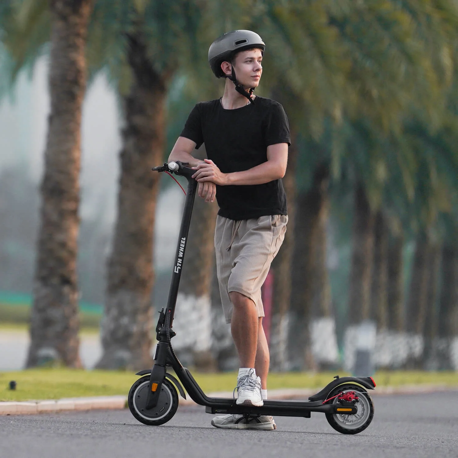 W16S 300W Electric Scooter with Turn Signal, 8.5” Solid Tires, 18mph 12Miles Range, Folding Commuting E-Scooter for Adults with APP Control - Image 4