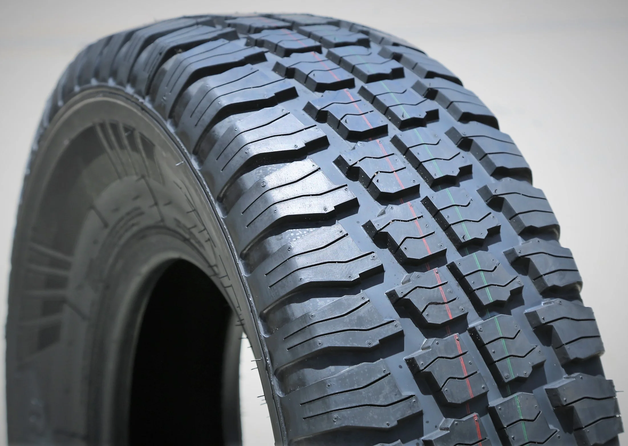 Pair of 2 Haida Puma HD818 235/75R15 104/101S C 6 Ply M/T Mud Light Truck Tires
