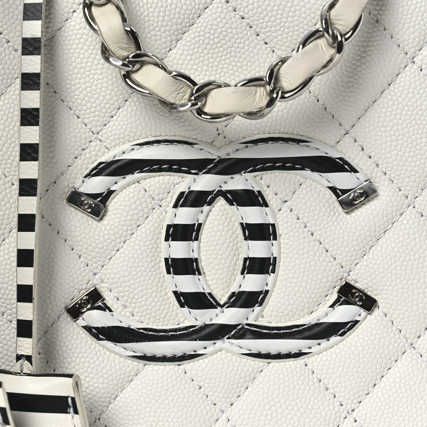 Caviar Quilted Striped Medium CC Filigree Vanity Case White Black