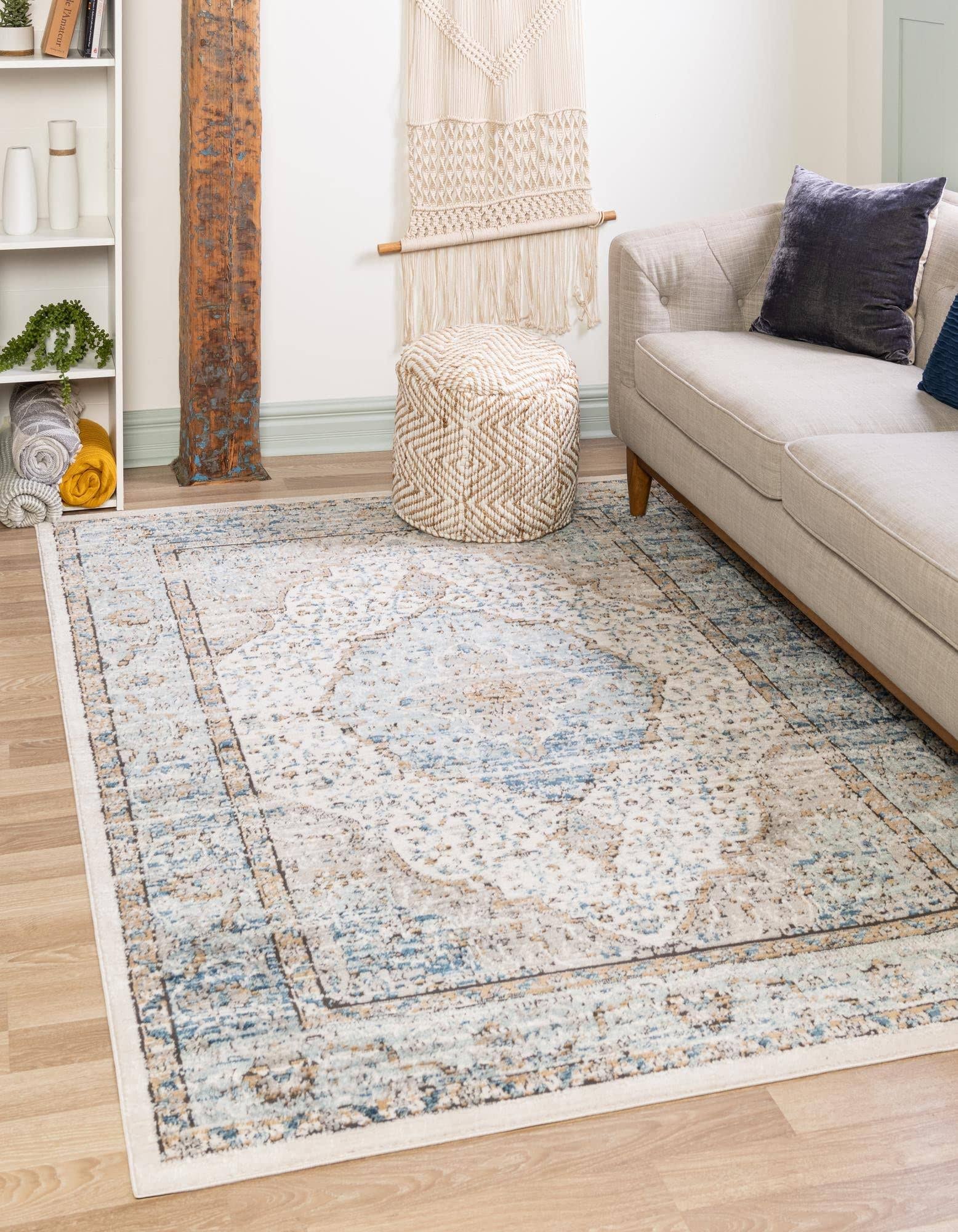 Unique Loom Nyla 6x9 Blue Floral Area Rug