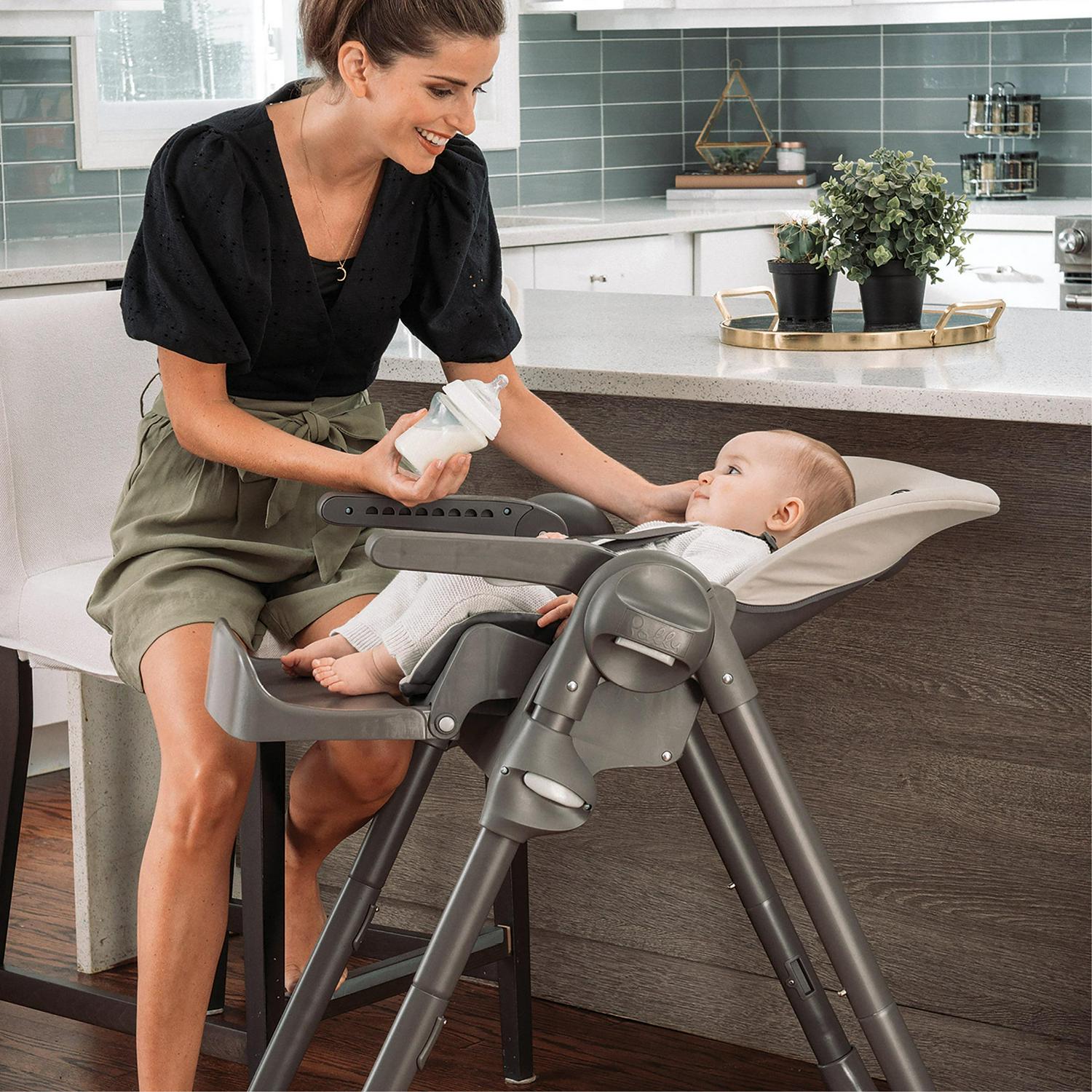 Chicco Polly Space - Saving Fold Easy Clean Highchair - Taupe (Beige). New