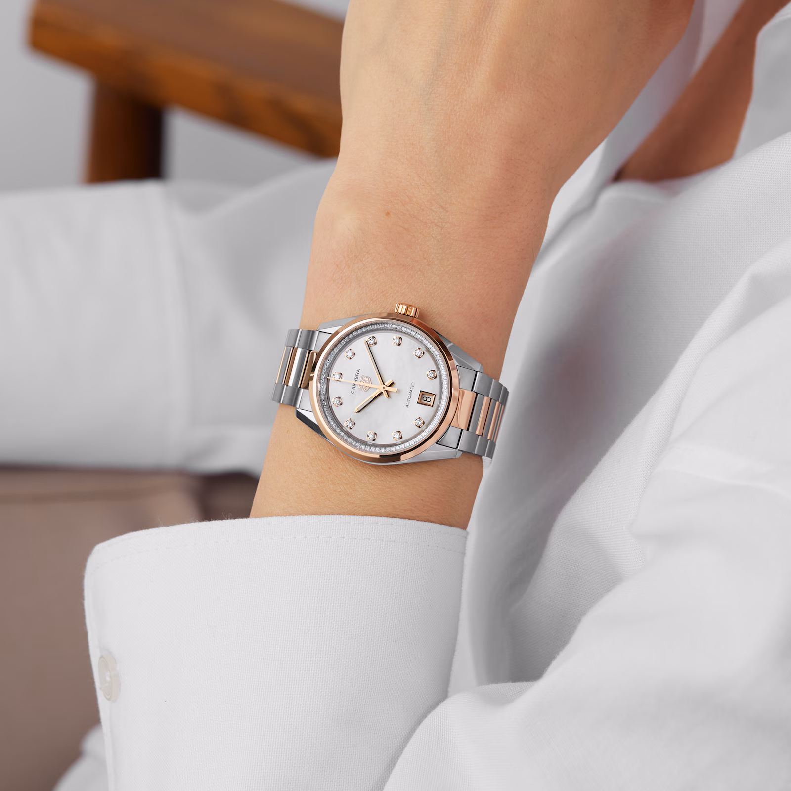 【Super Clone】TAG Heuer Carrera Date 36mm Ladies Watch Mother Of Pearl Diamond WBN2351.BD0000