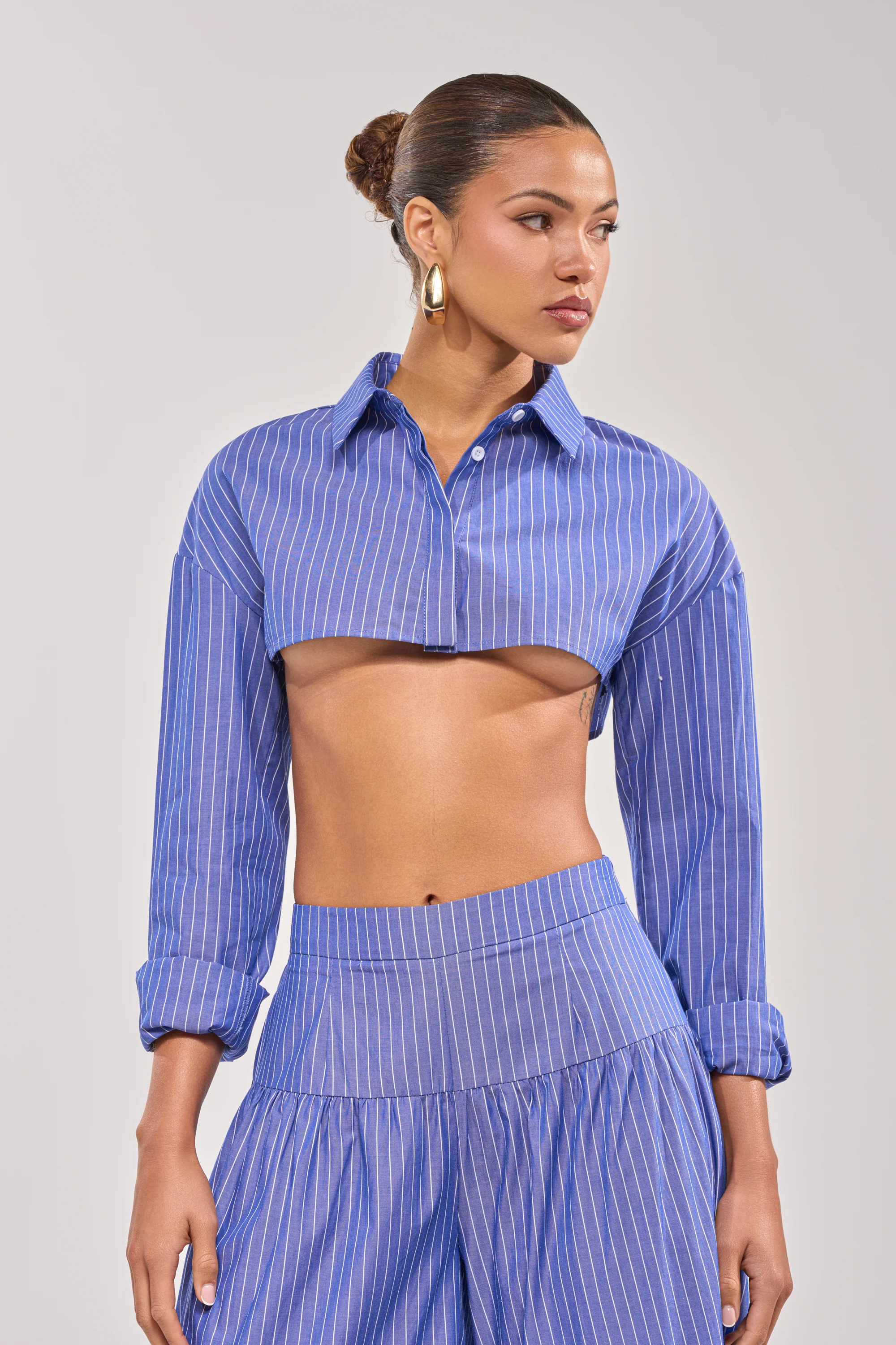 BUSINESS ONLY BUTTON DOWN - Akira Store