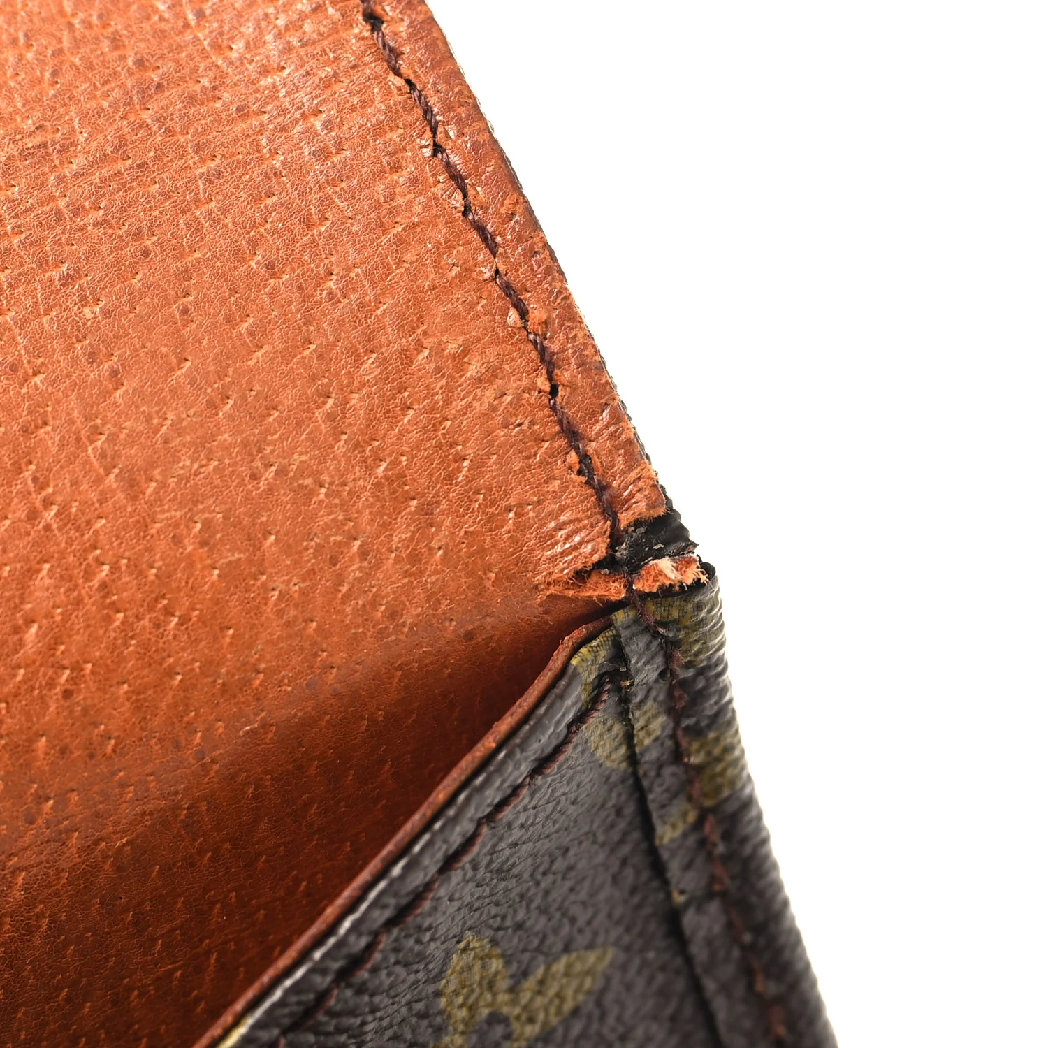 Monogram Cartouchiere 22