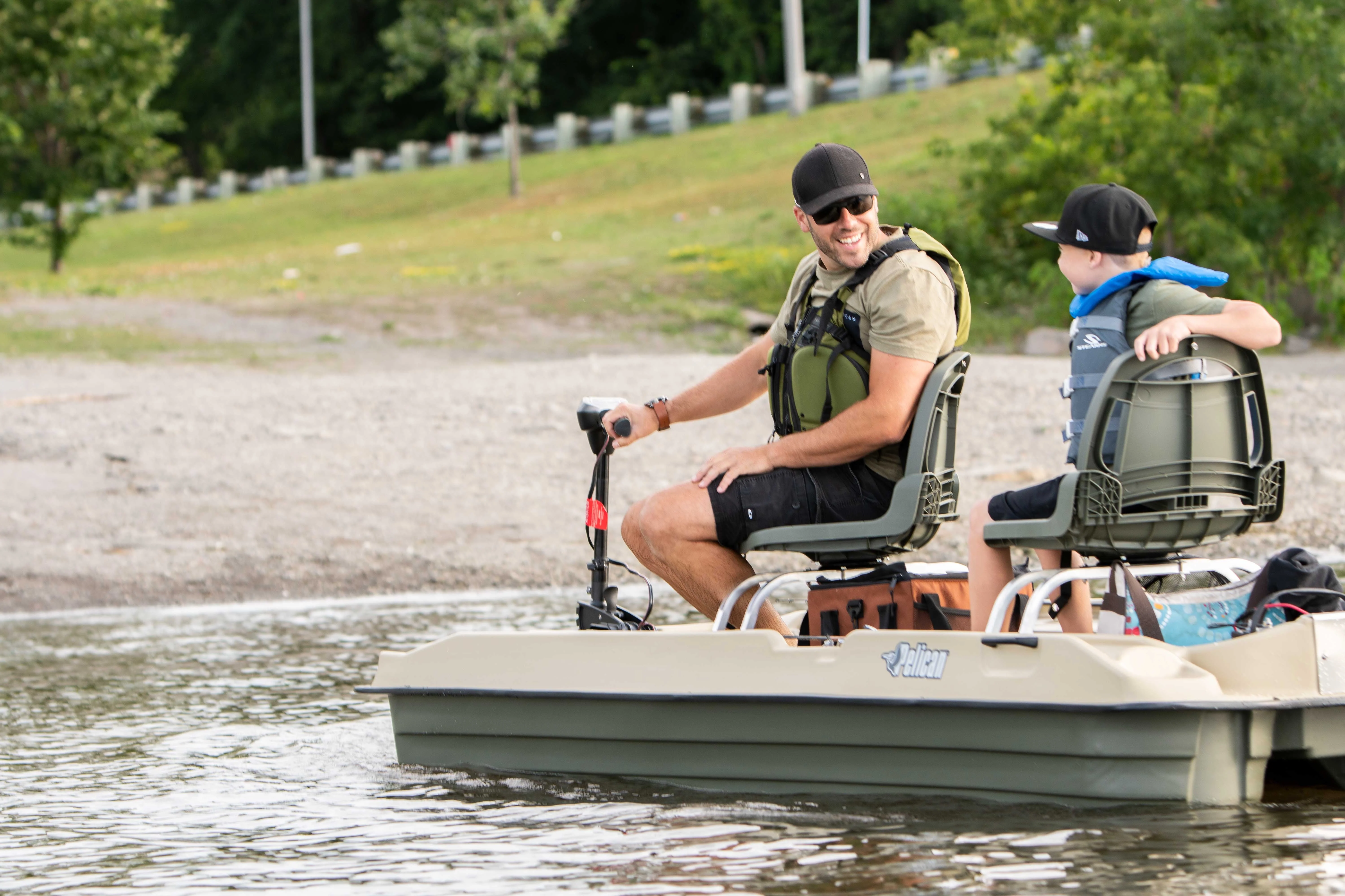 Bass Raider Boat 2 person Fishing Boat 10 ft Image 3
