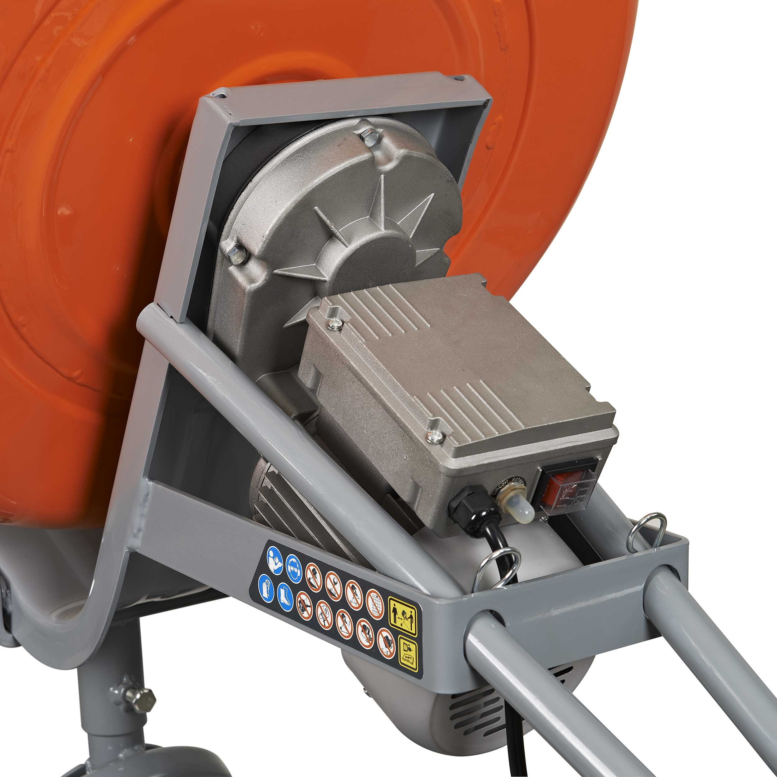 YARDMAX YM0146 5.0 cu ft CONCRETE MIXER