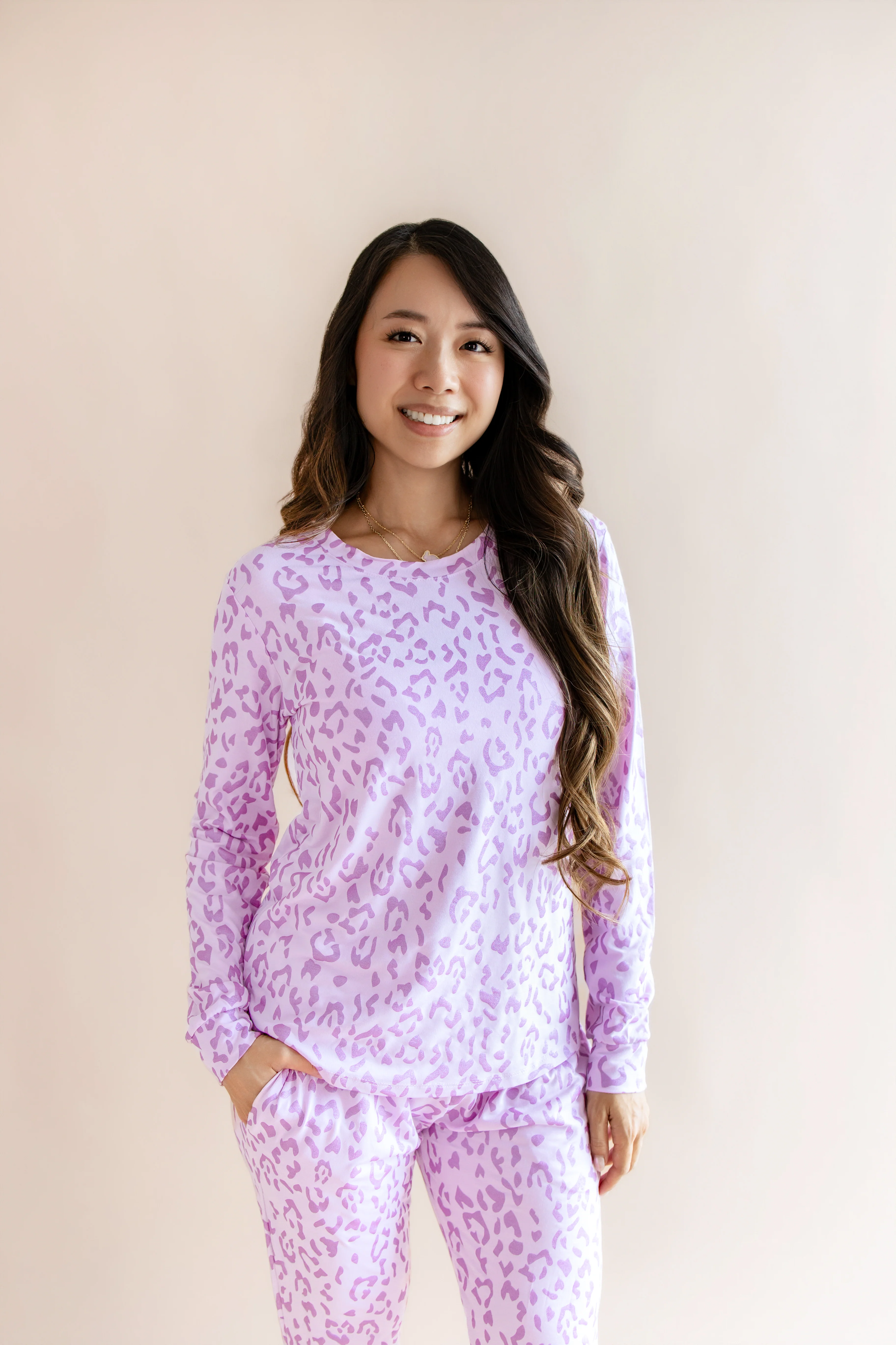 Women's Jogger Pajama Set in Thistle Leopard