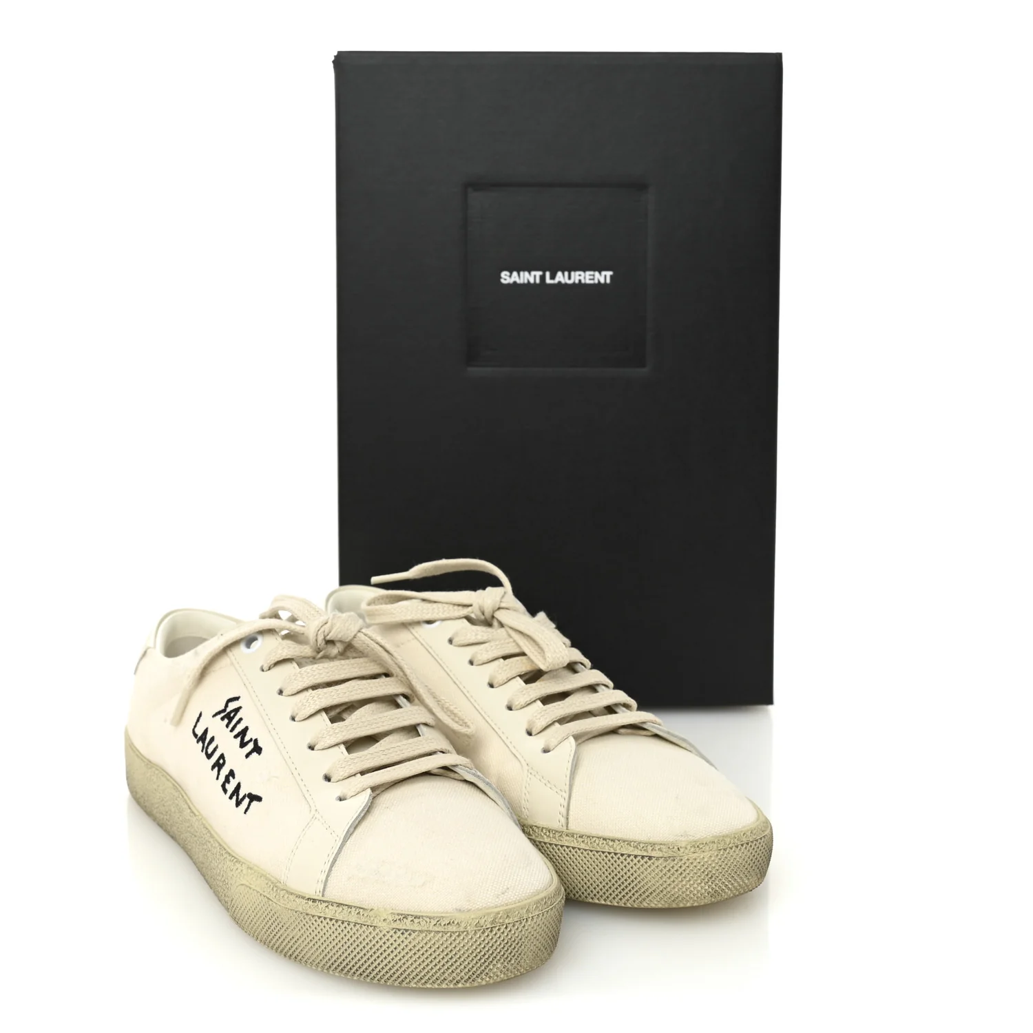 Distressed Canvas Court Classic Sneakers 37 Panna