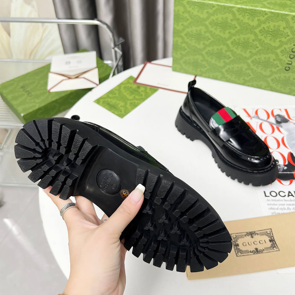 Gucci Women s loafer with Web