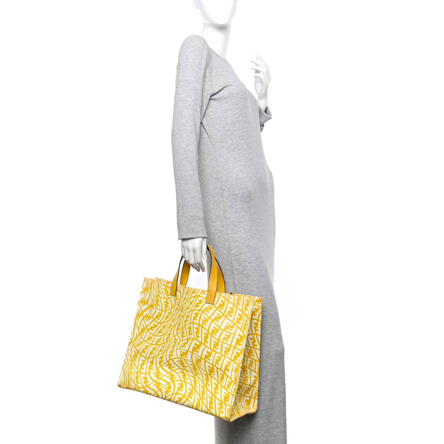 X SARAH COLEMAN Glazed Canvas Vitello King FF Vertigo Shopping Tote Bag Mimosa White