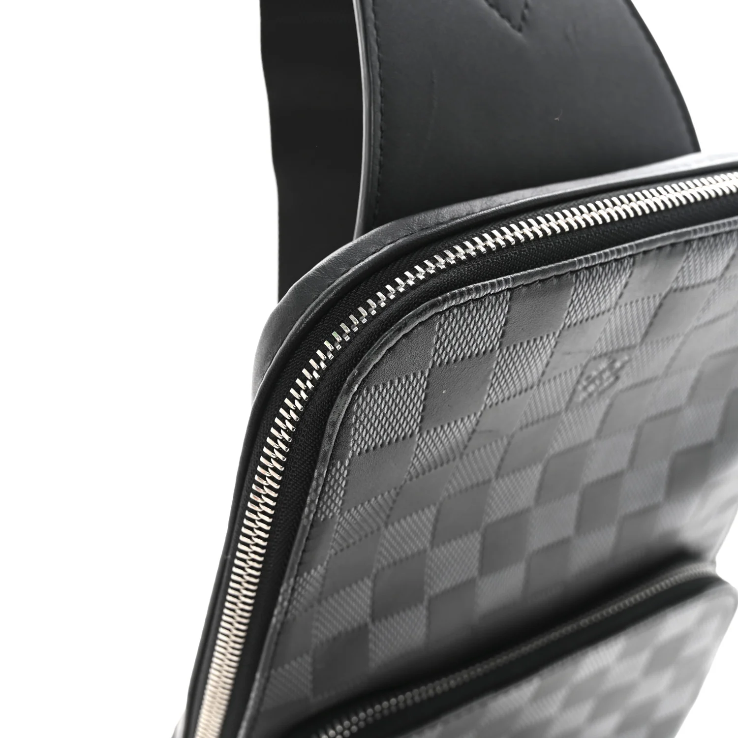 Damier Graphite Avenue Sling Bag Onyx Silver