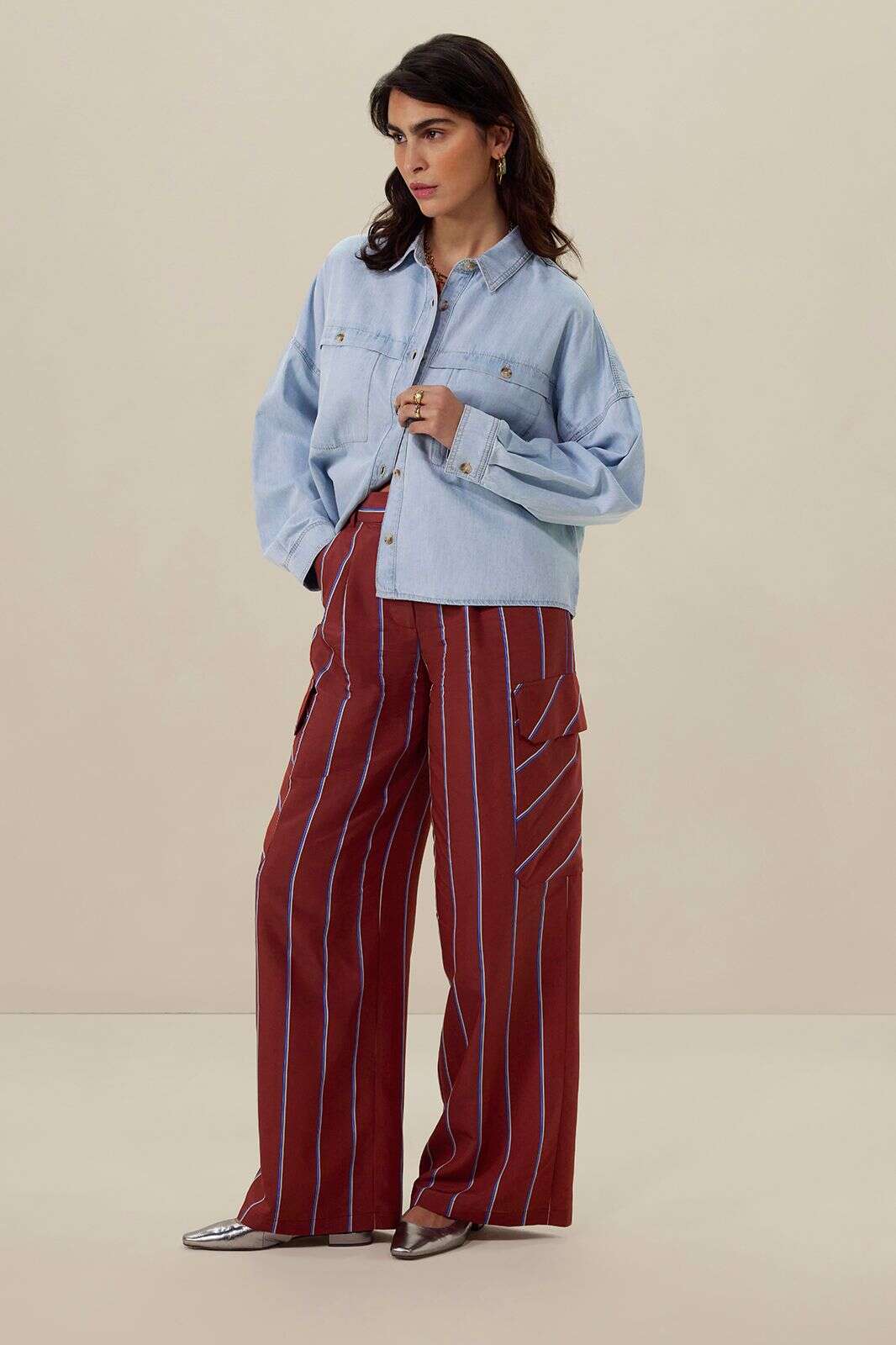 Lichtblauwe cropped denim blouse