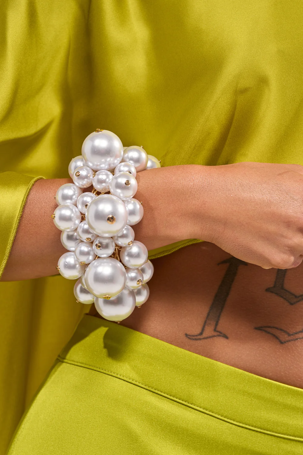 FEELIN BUBBLY BRACELET - Akira Store