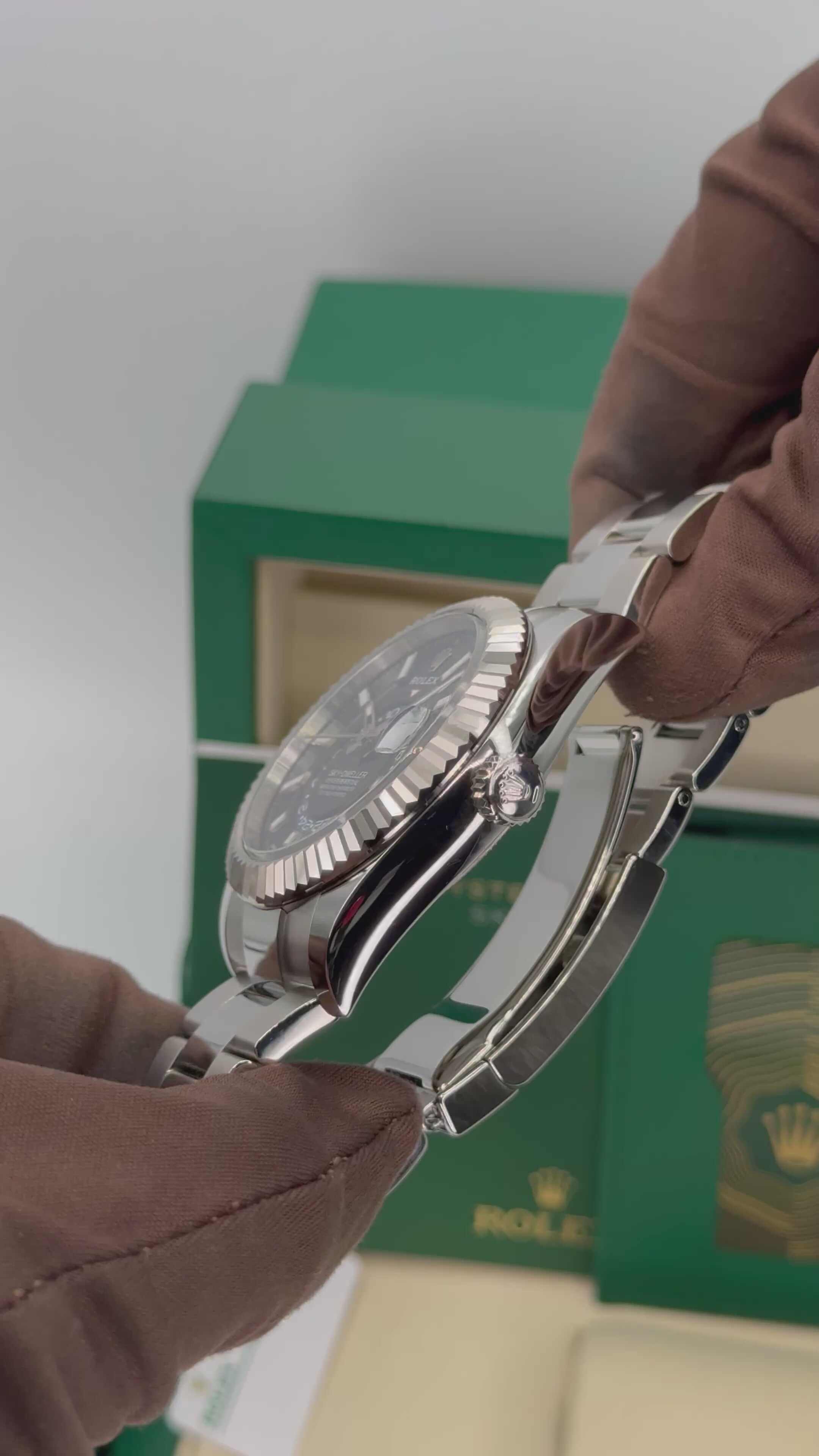 NEW 2025 ロレックス スカイドゥエラー 42mm 336934 オイスターブルーダイヤルRolex