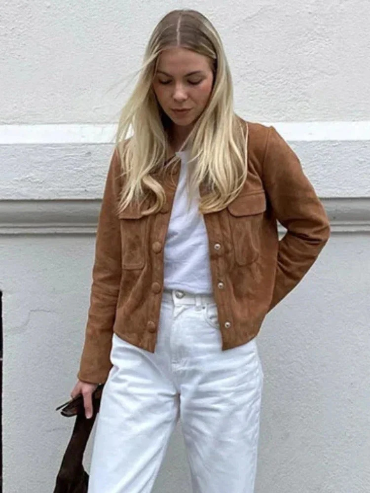 Léa Blanchet | La Veste en Daim Luxe