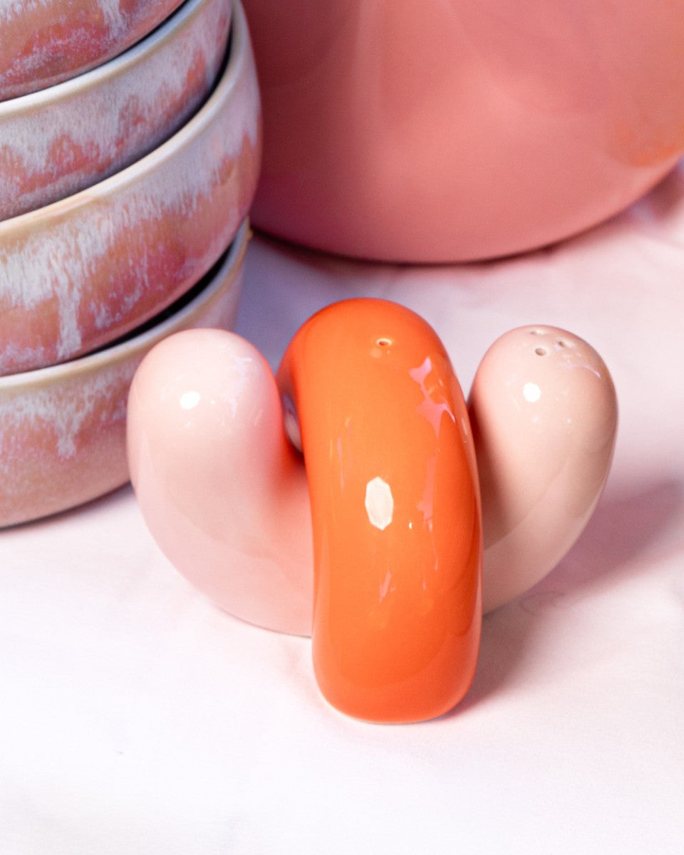 SEIA - SALT & PEPPER SHAKERS ORANGE PINK