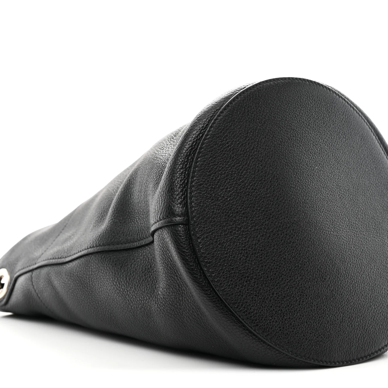 Vitello Daino Bucket Bag Black