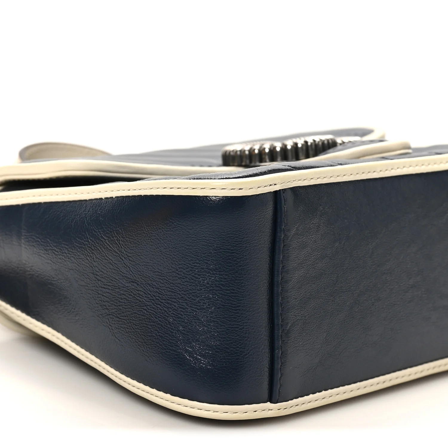 Vintage Effect Calfskin Matelasse Diagonal Mini Torchon GG Marmont Top Handle Shoulder Bag Blue Agata Mystic White