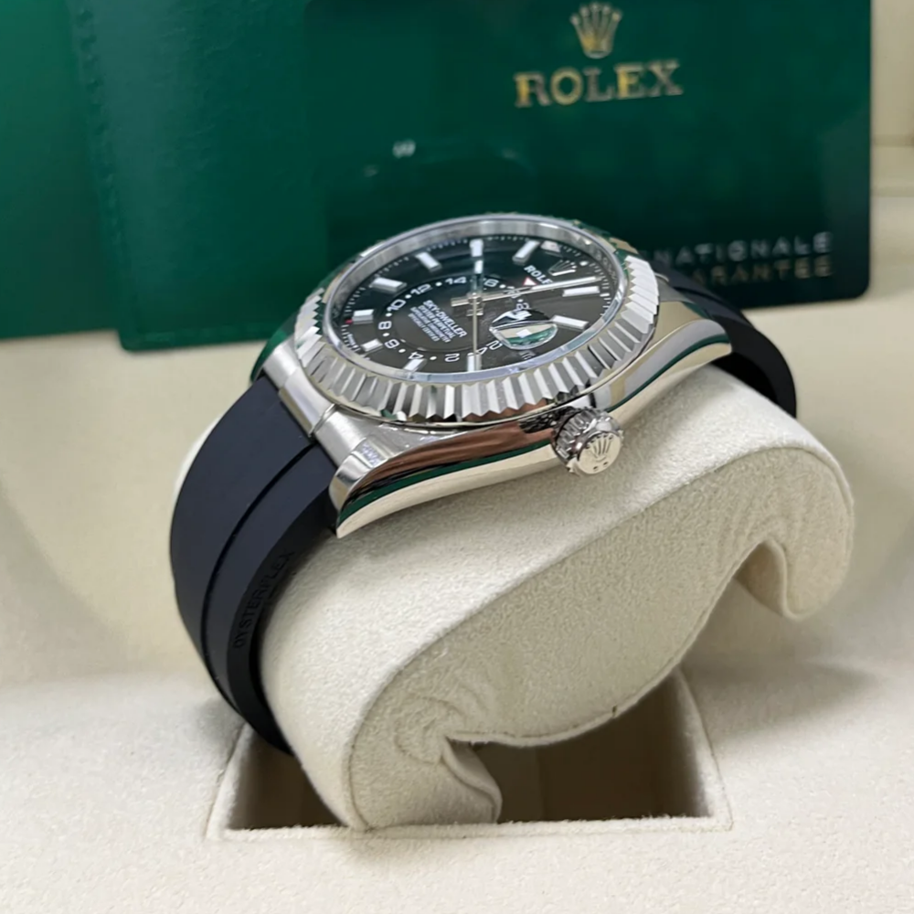 [Super Clone]RLX  Sky-Dweller 42mm White Gold Black Dial Oysterflex - 336239