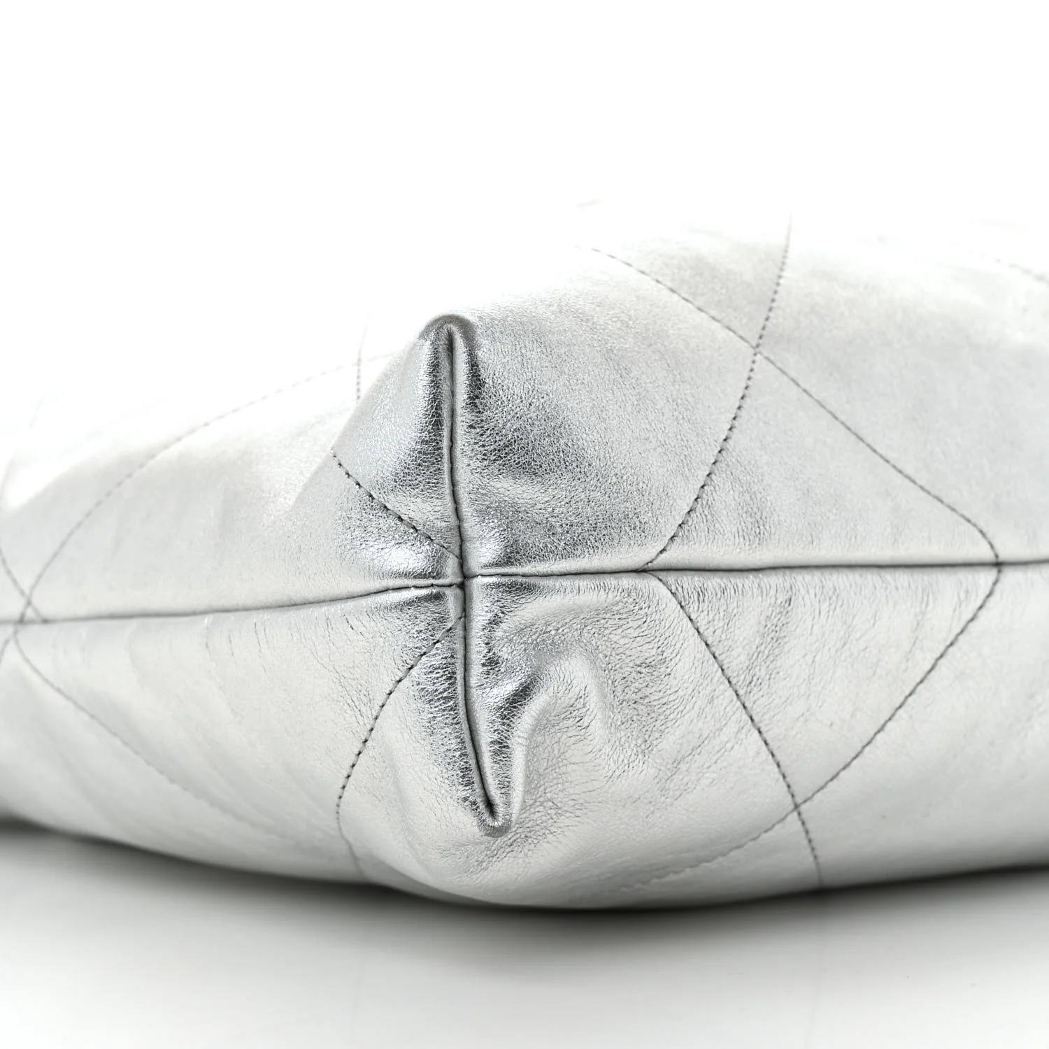 Metallic Calfskin Quilted Chanel 22 Silver