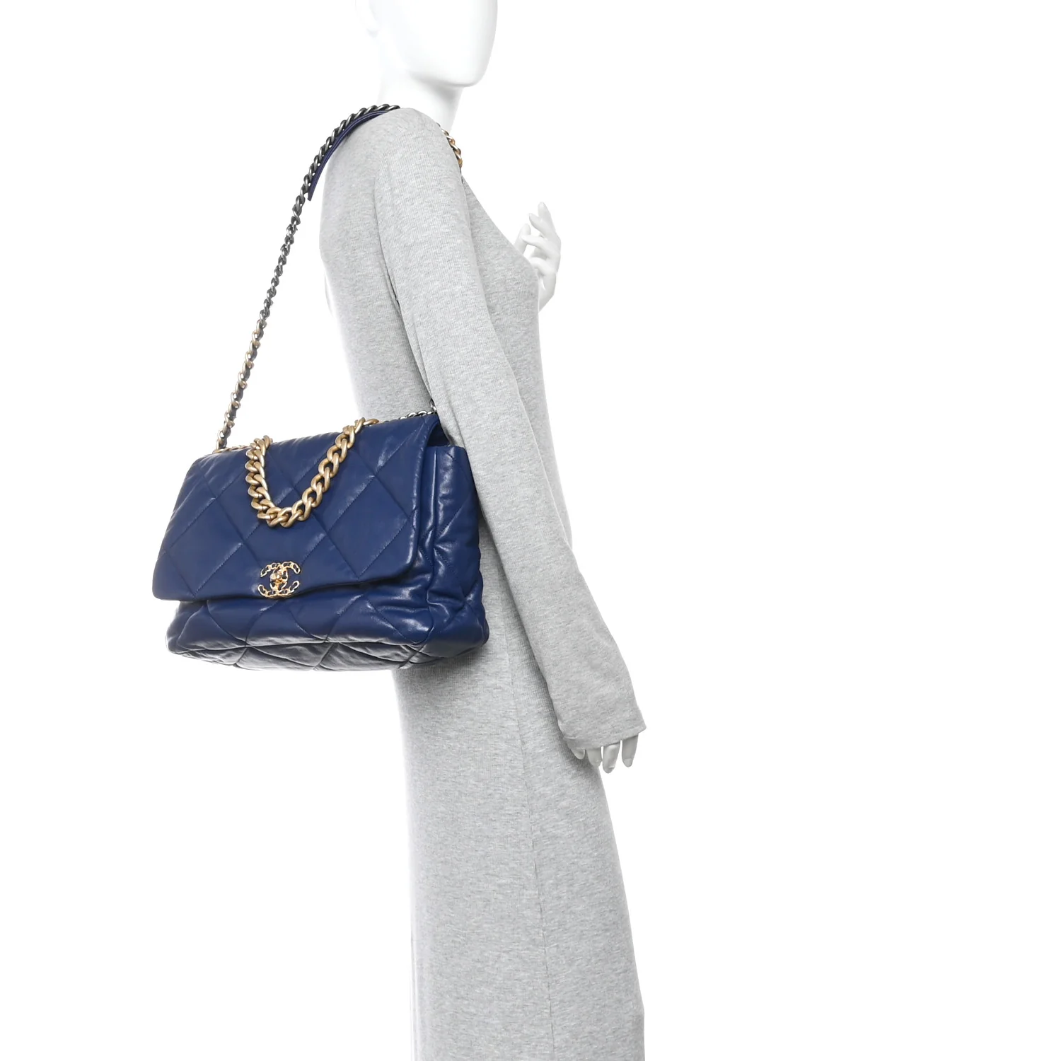 Goatskin Quilted Maxi Chanel 19 Flap Dark Blue