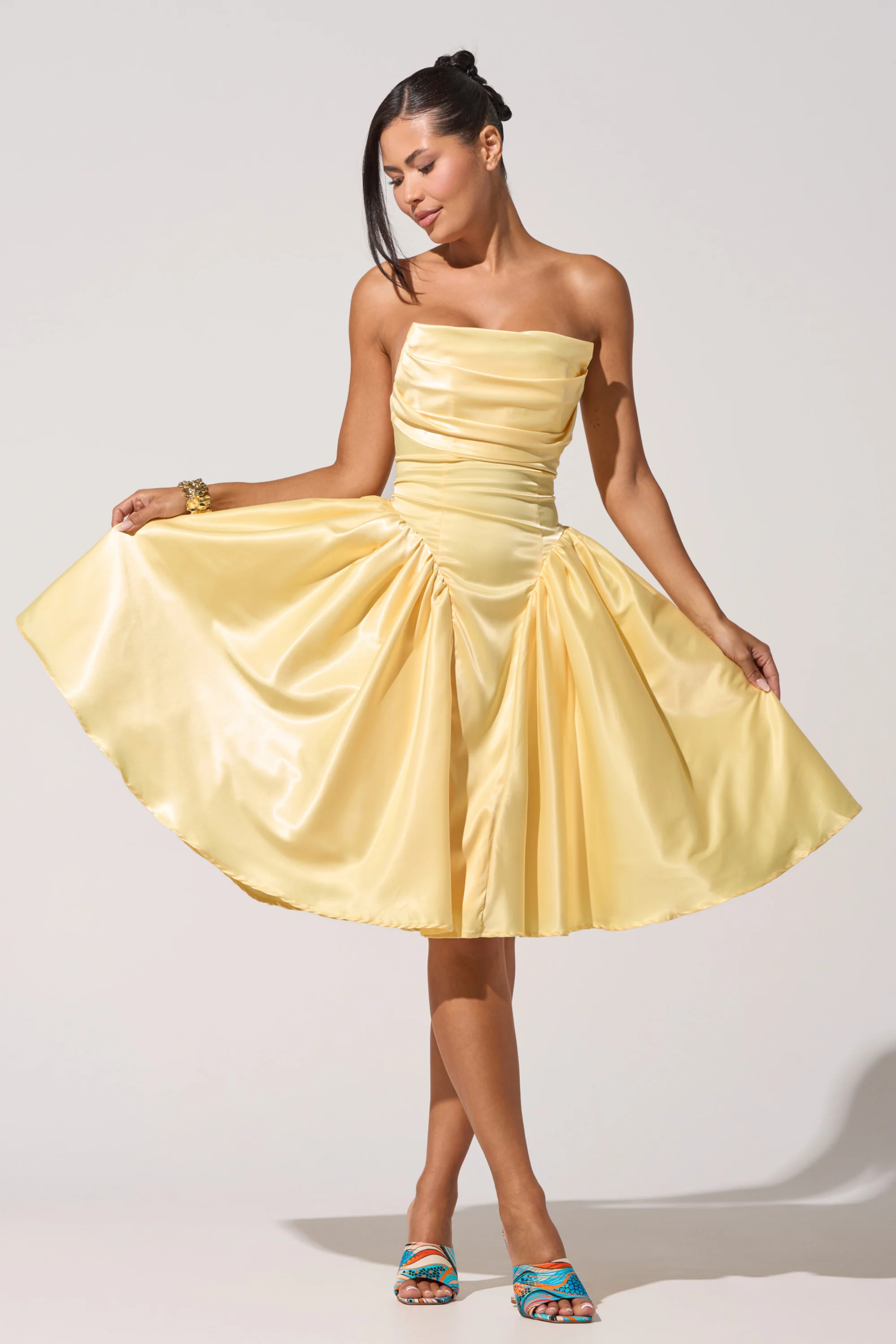 SHE CUTE CORSET MIDI DRESS - Akira Store