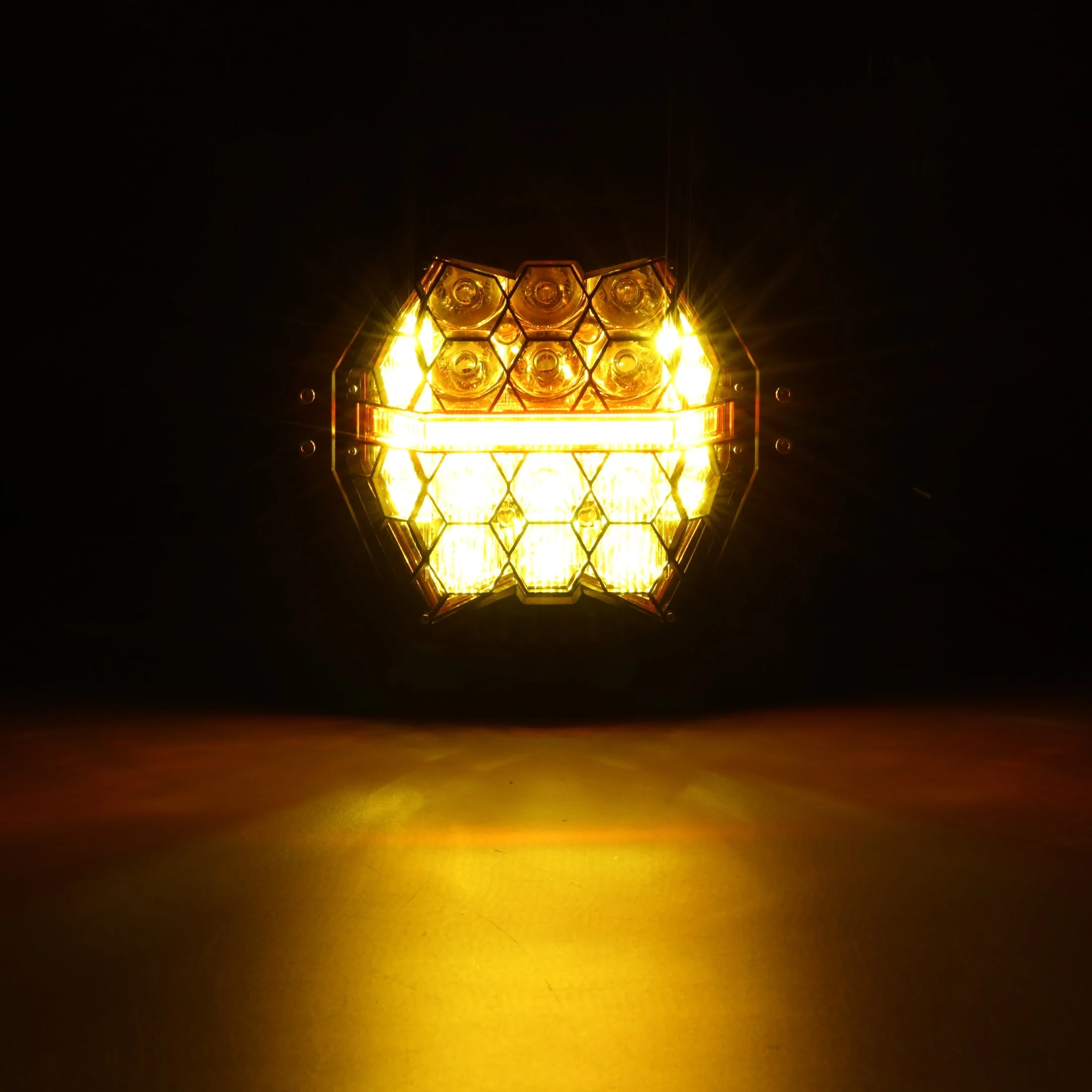7 Inch 120W DOT Motorcycle LED Headlight Assembly with Amber DRL & Honeycomb Design (Hi/Lo Beam) for 1995-2014 Road King FLHR