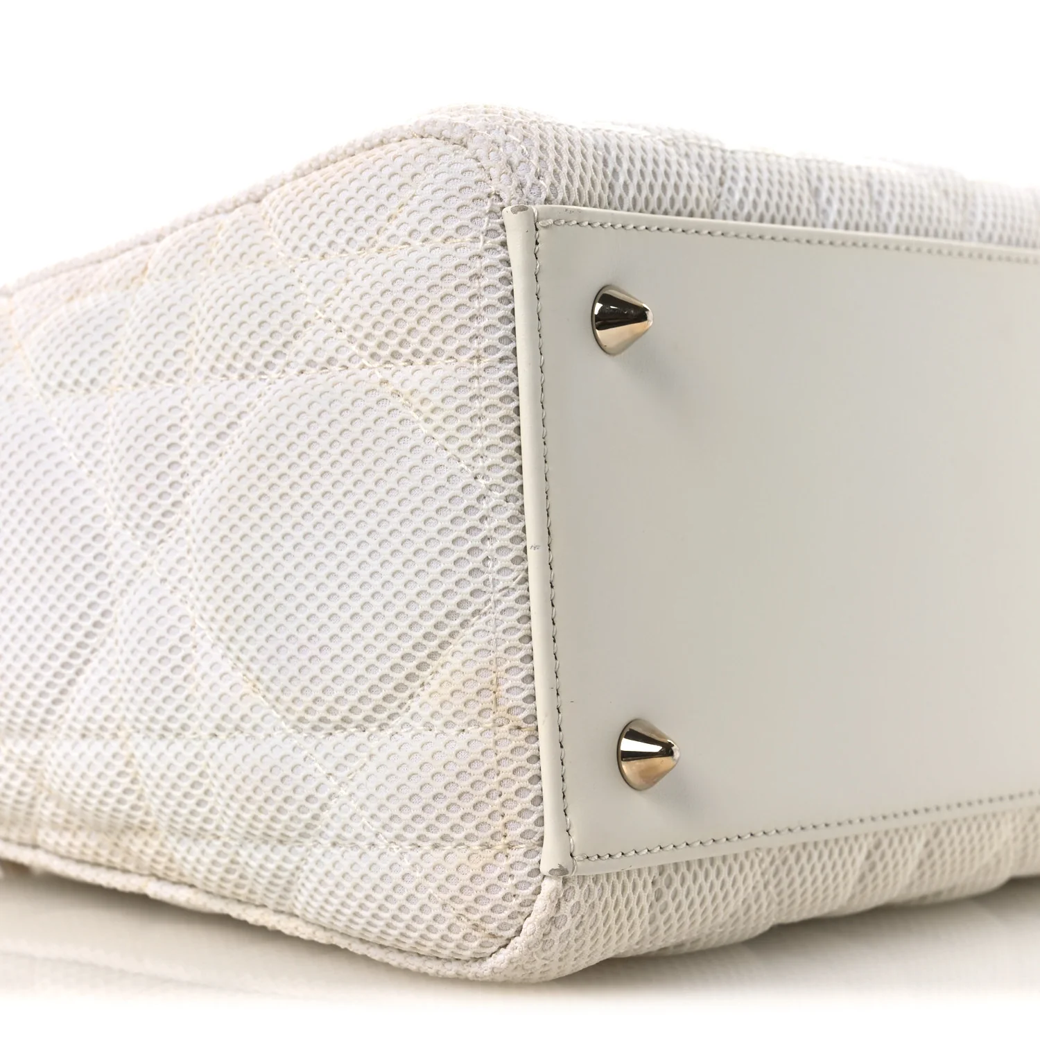 Macrocannage Technical Fabric Medium Lady Dior White