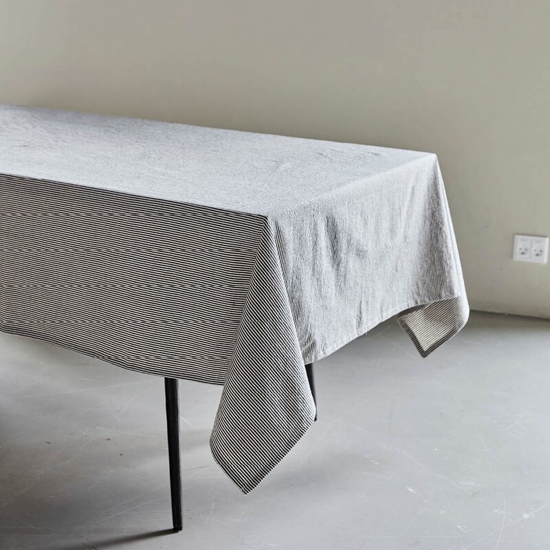 Block duk 260x150 cm sand/svart