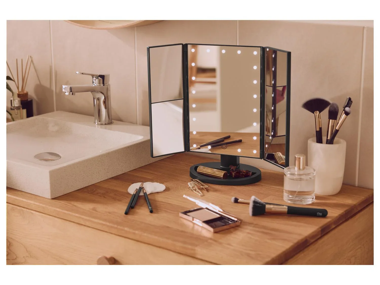 CIEN Beauty Miroir grossissant  LED CKLK 6 A3