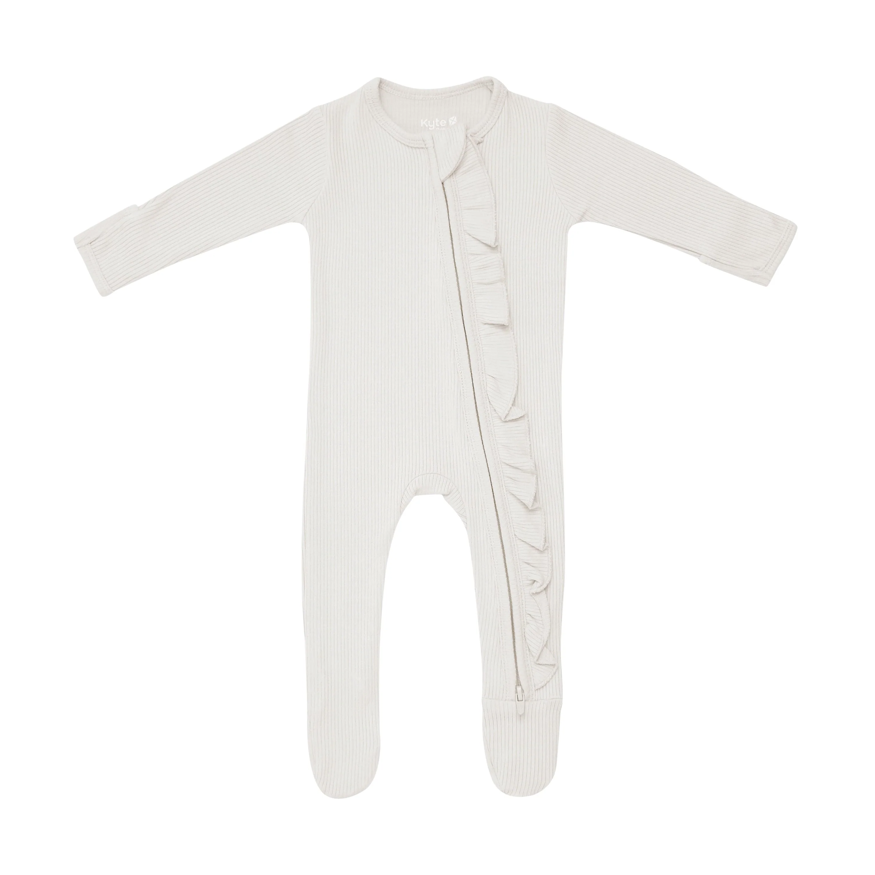 Ribbed Ruffle Zipper Footie in Oat