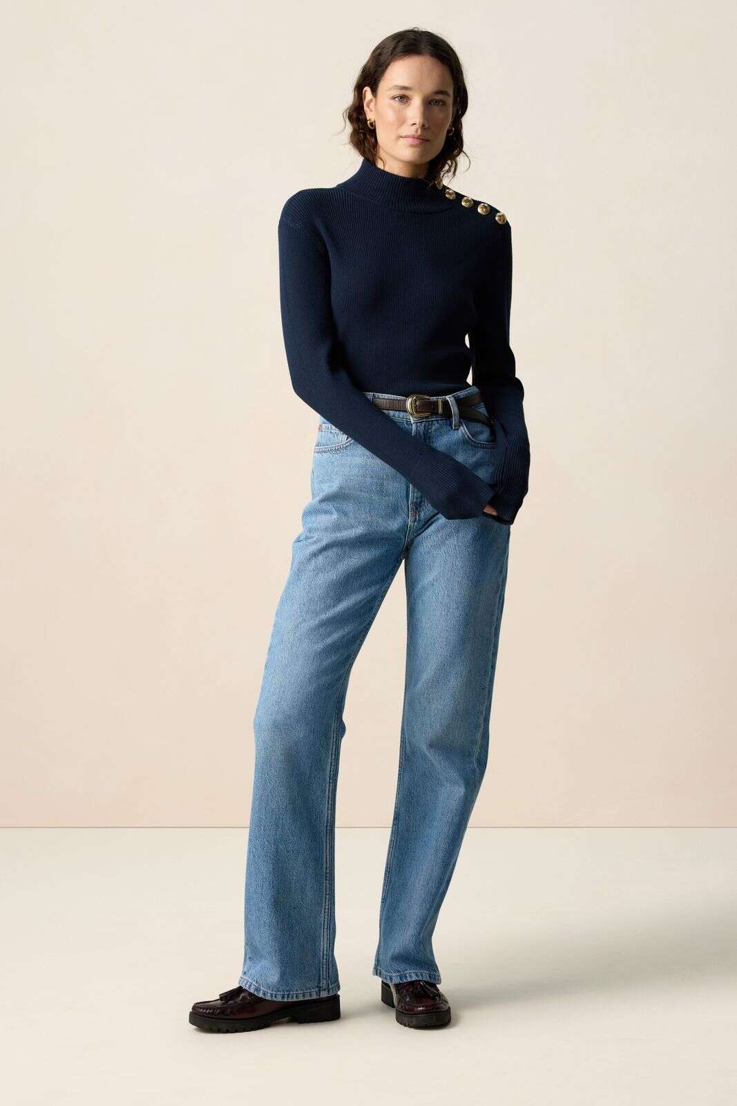 Donkerblauwe coltrui met knopen