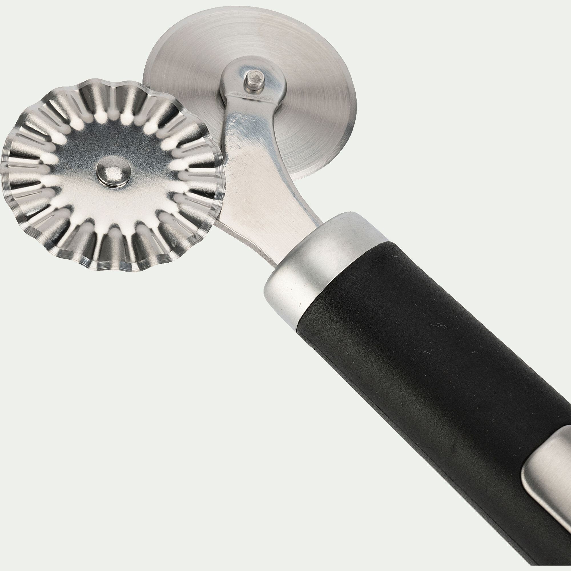 TOUMAS - Roulette à pâtisserie 2 en 1 en acier