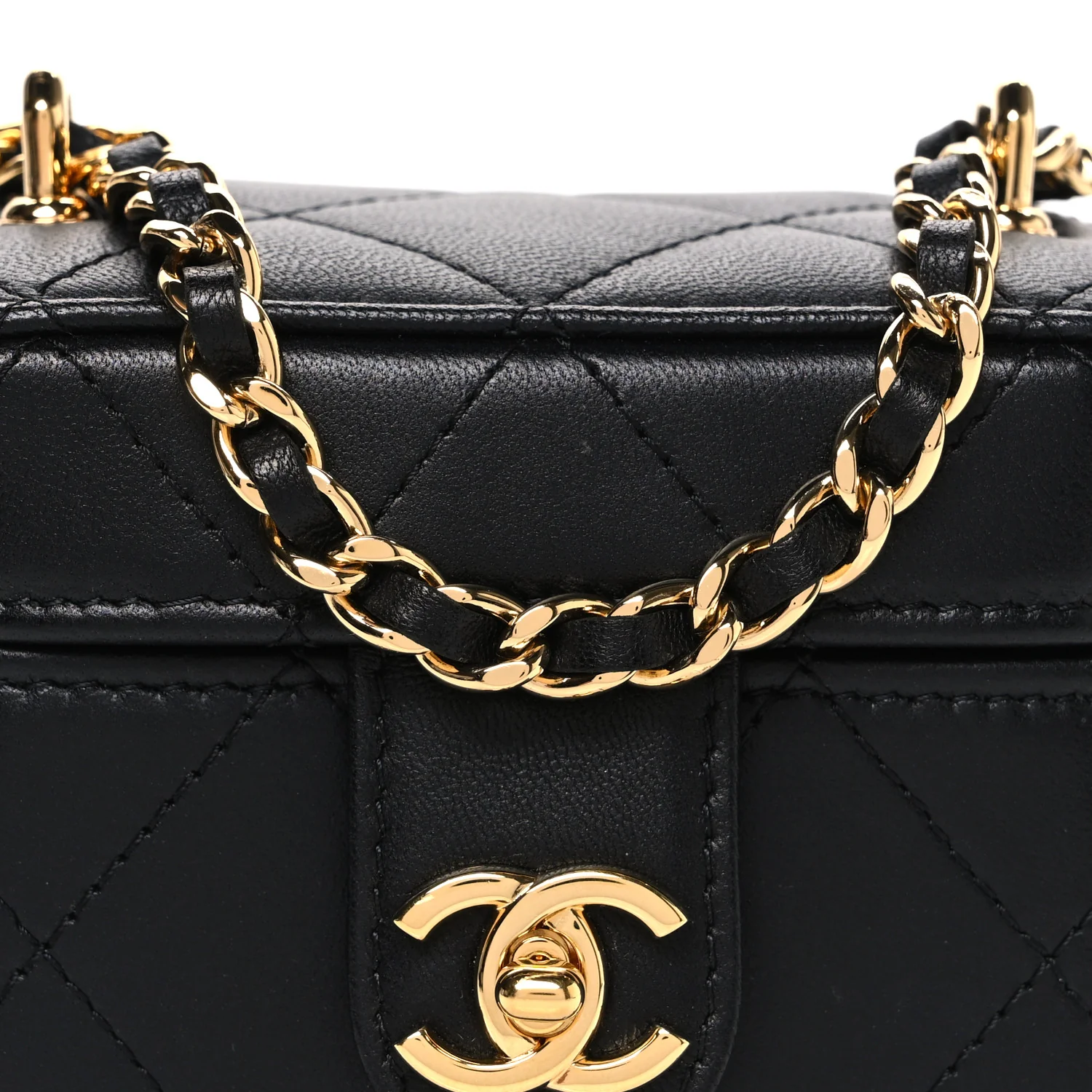 Lambskin Quilted Vanity Clutch With Chain Black