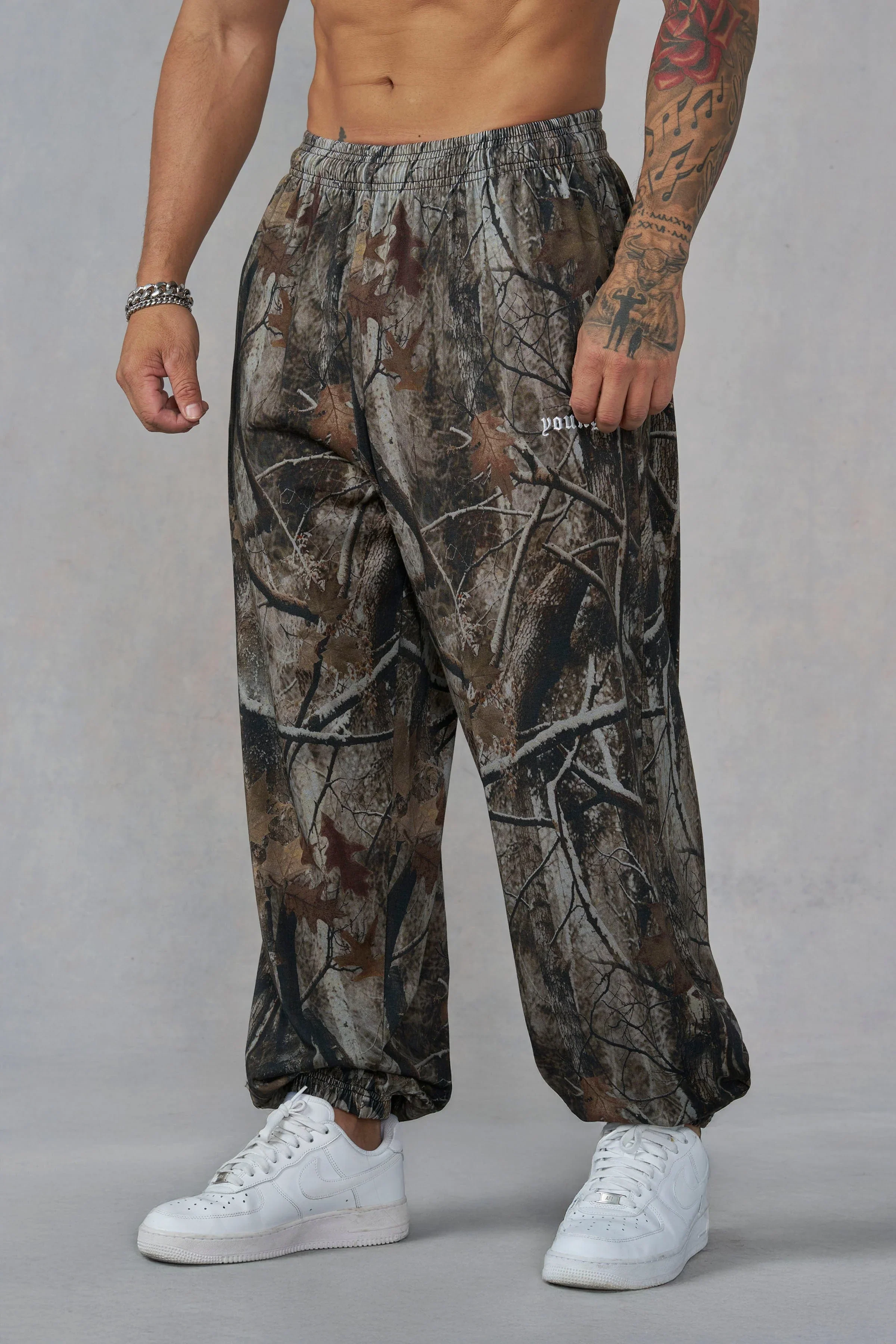 2155 - Camo Pump Cover Joggers