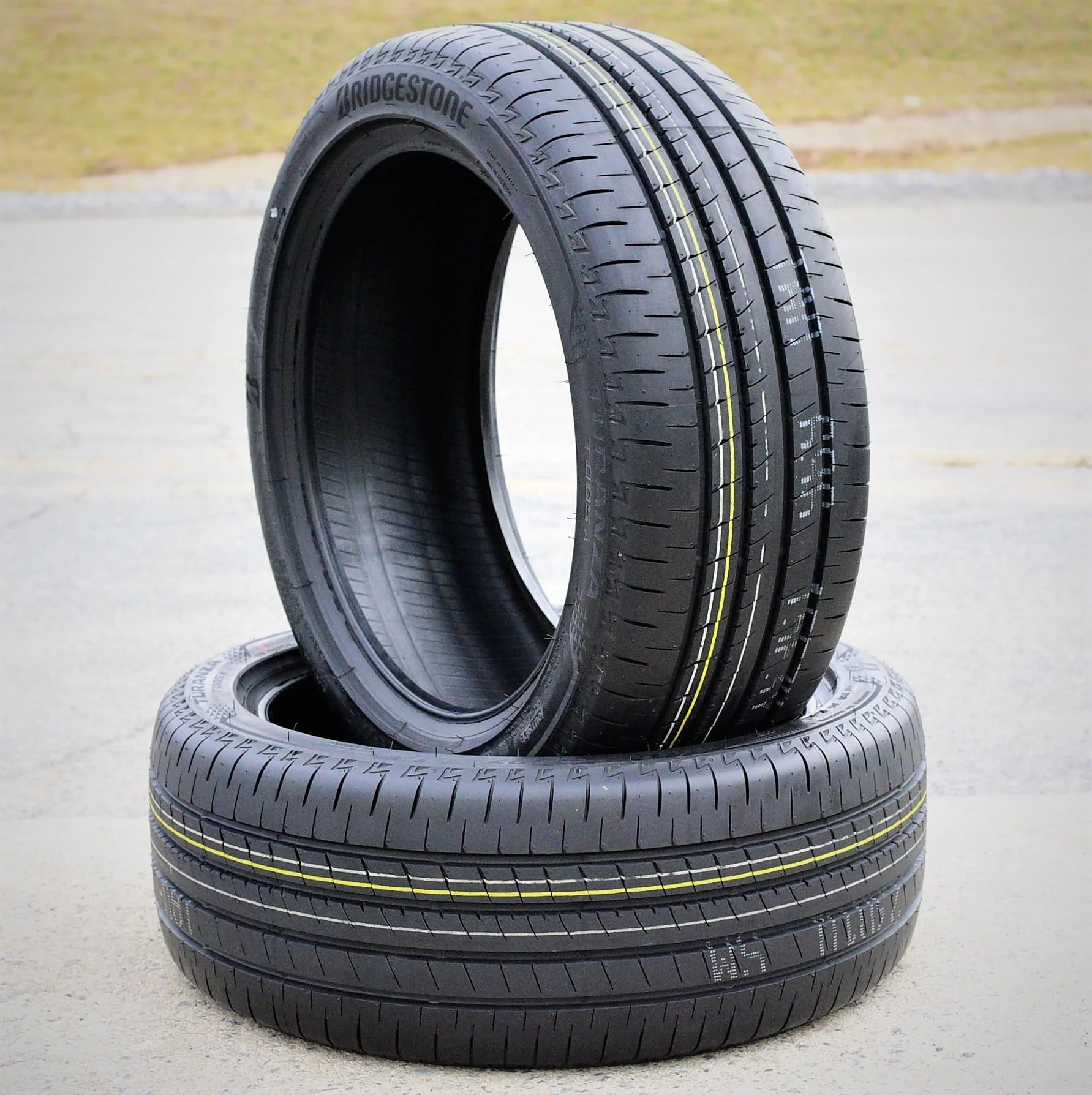 Defender LTX M/S All Season 275/65R18 116T Tire Image 5