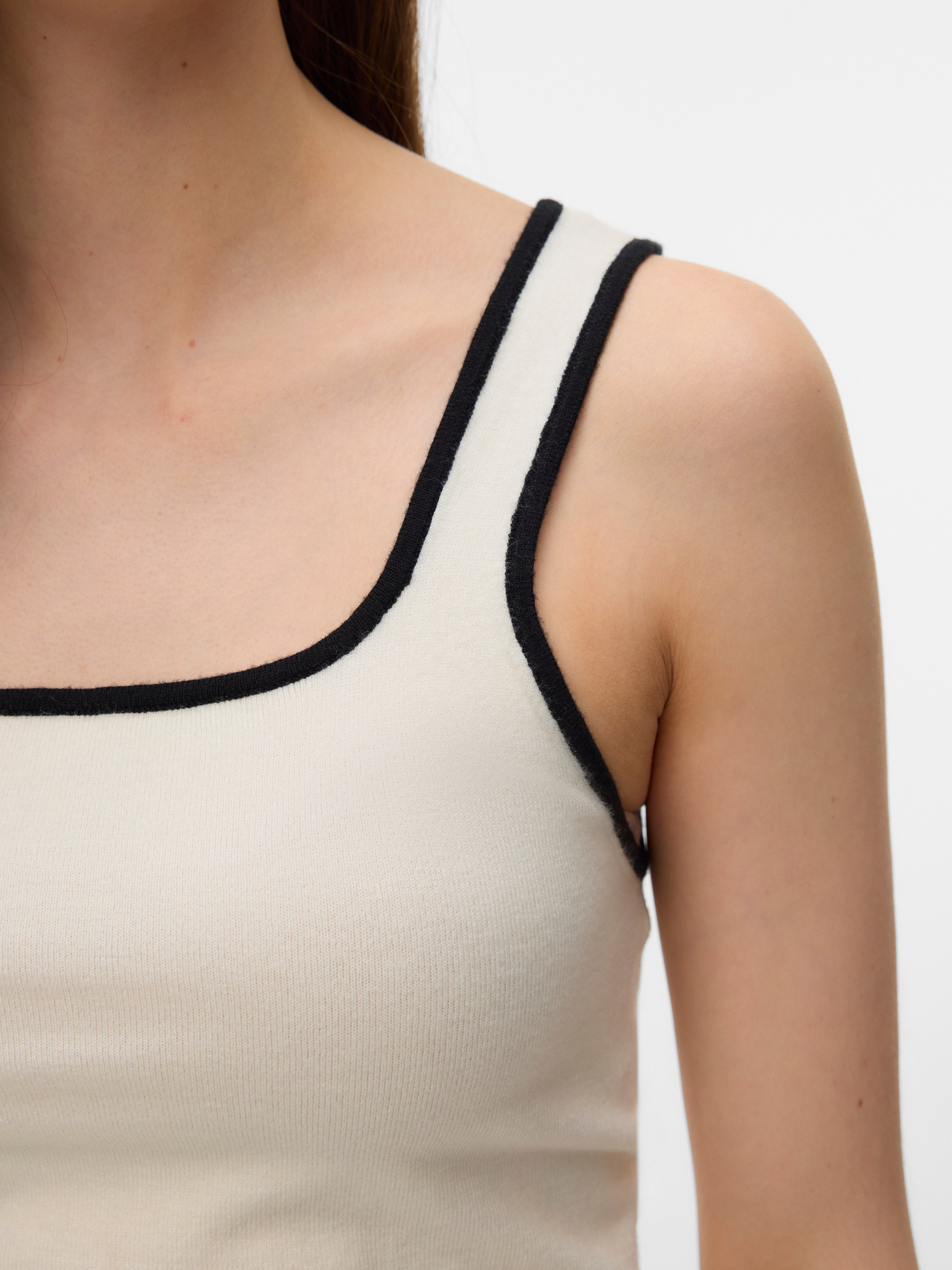 VERO MODA® VMEMERSON Knit top