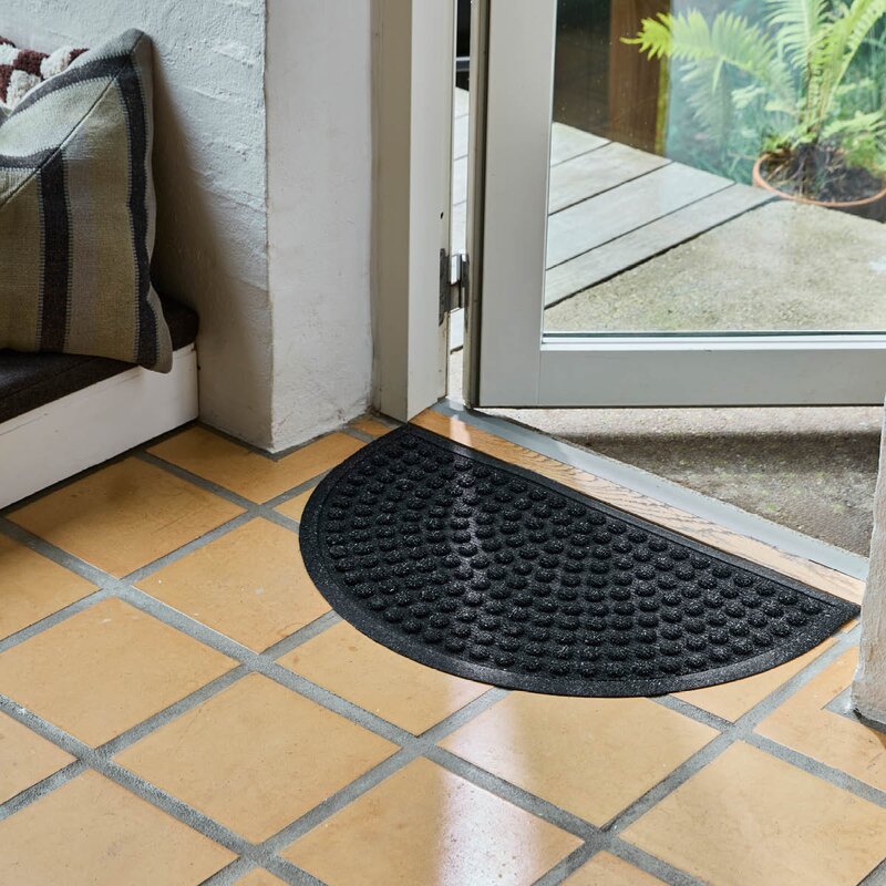 Entry dørmatte halvmåne 75x45 svart