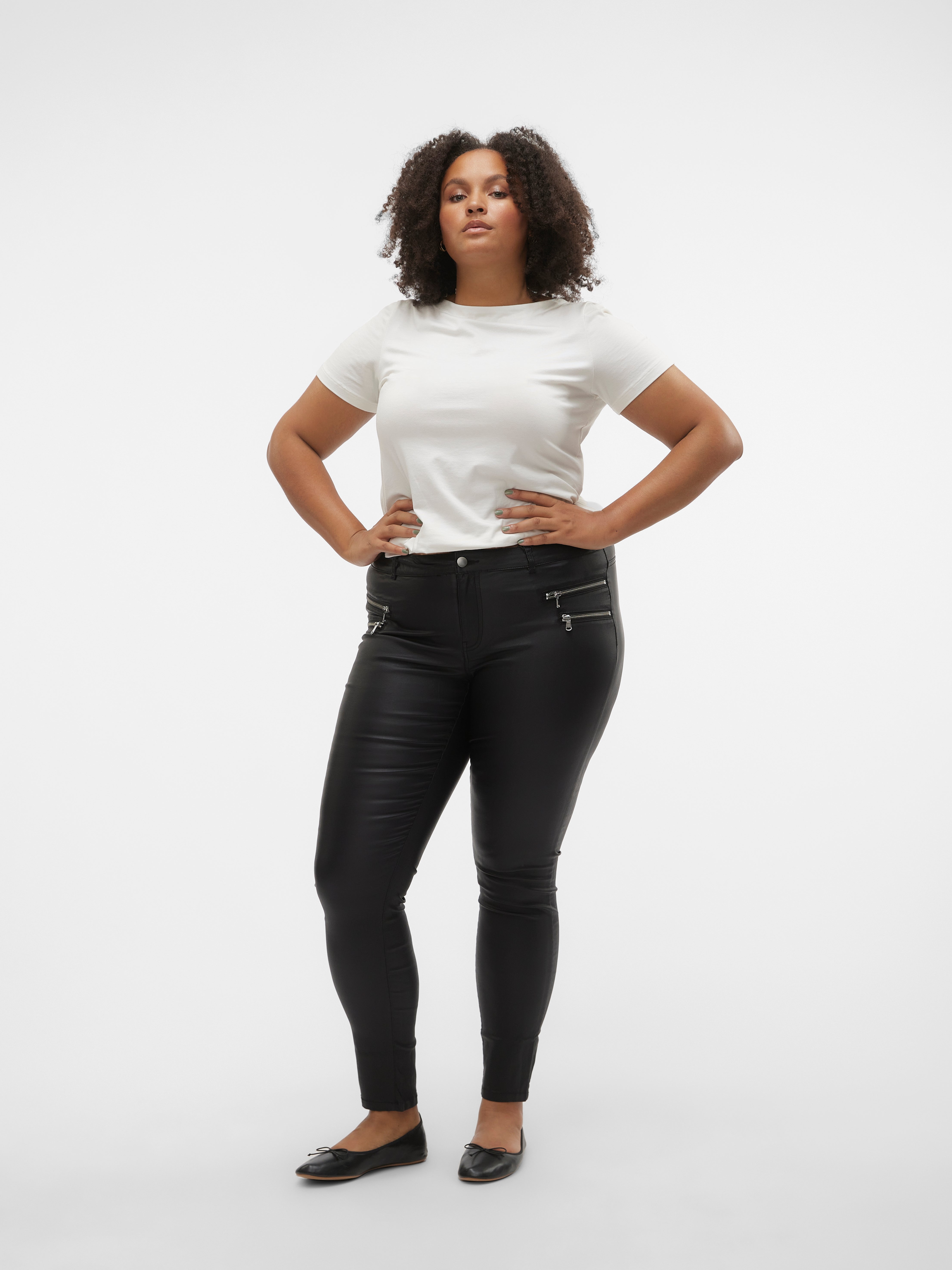 VERO MODA® VMCSEVEN Mid waist Trousers
