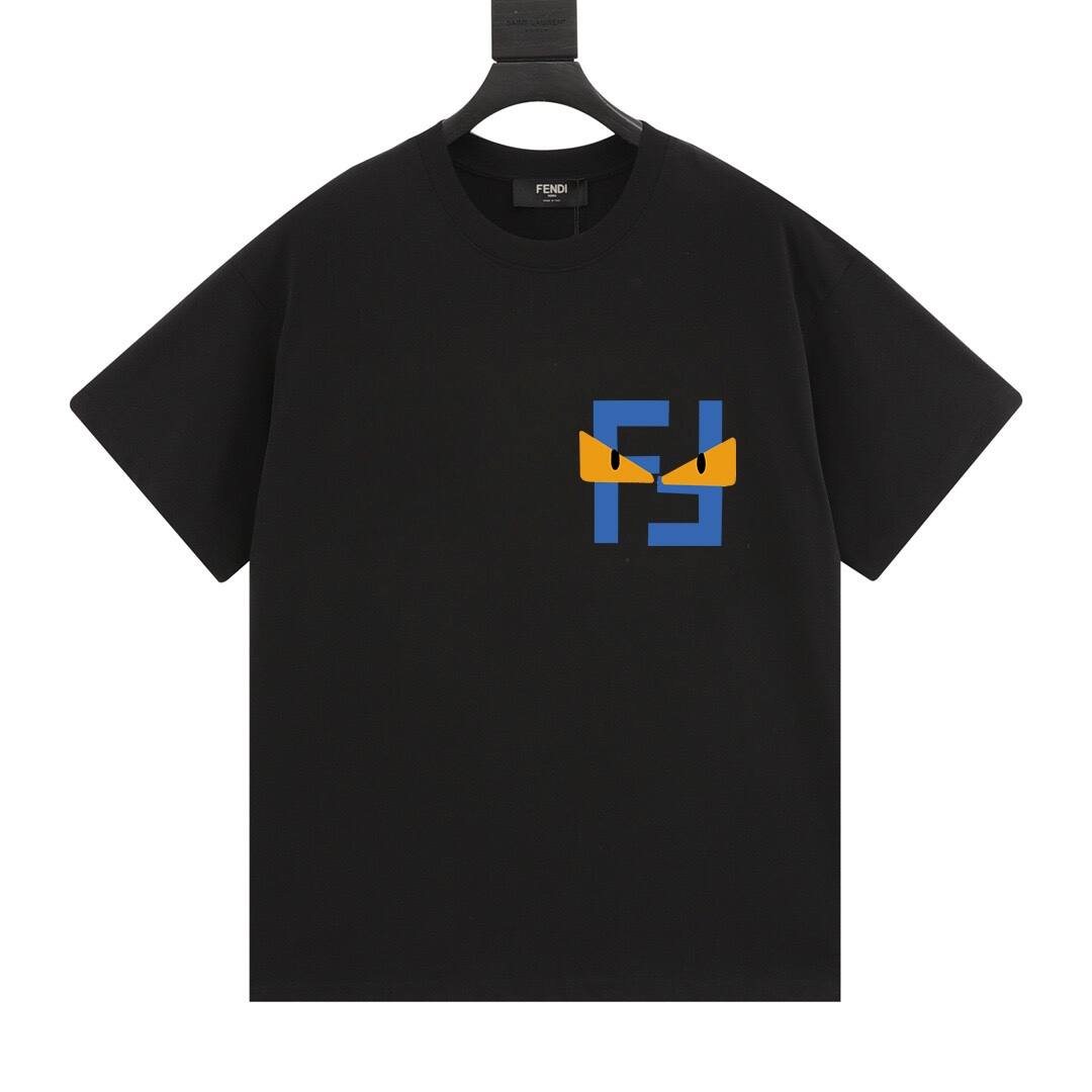 【FENDI】（フェンディ）【在庫あり】【即日出荷】半袖 男女兼用半袖Tシャツ