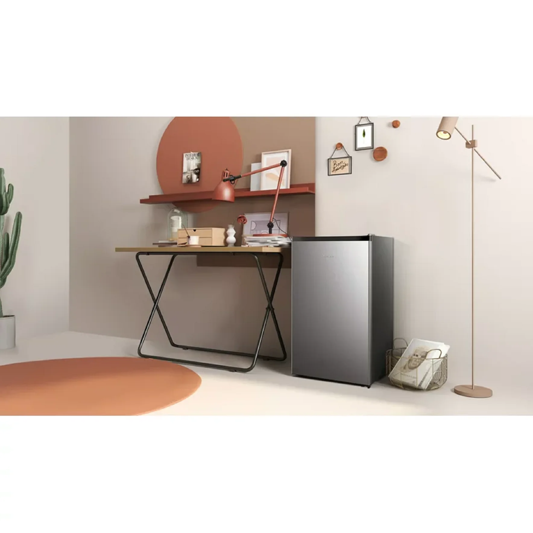 4.4 Cu ft Single Door Mini Refrigerator, 1 Year Warranty, Energy Star, WMS044M6XVE New - Image 10