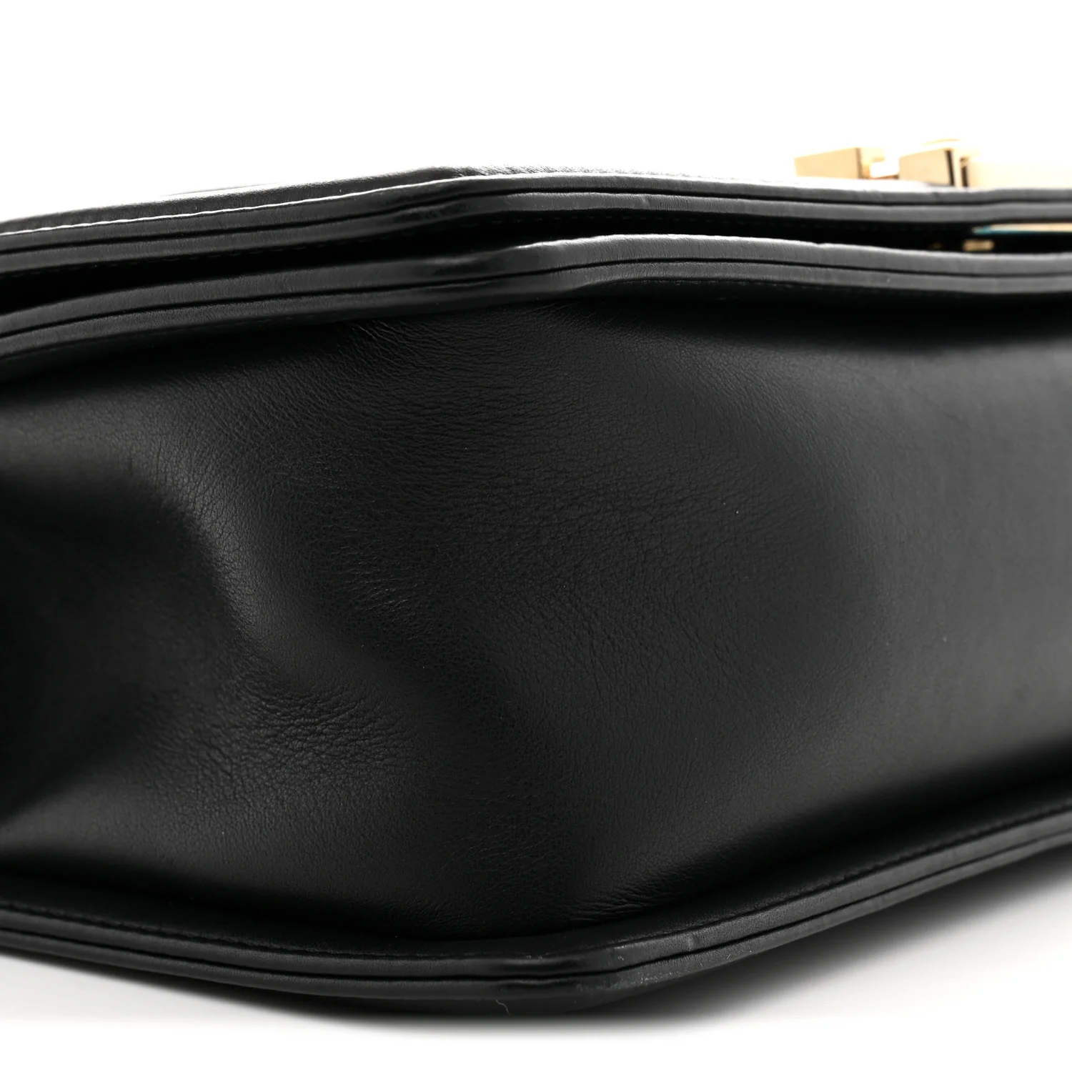 Lambskin Chevron Quilted Medium Boy Flap Black