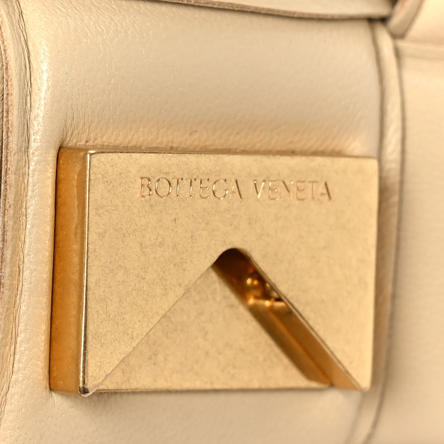 Lambskin Maxi Intreccio Padded Chain Cassette Crossbody Bag Porridge
