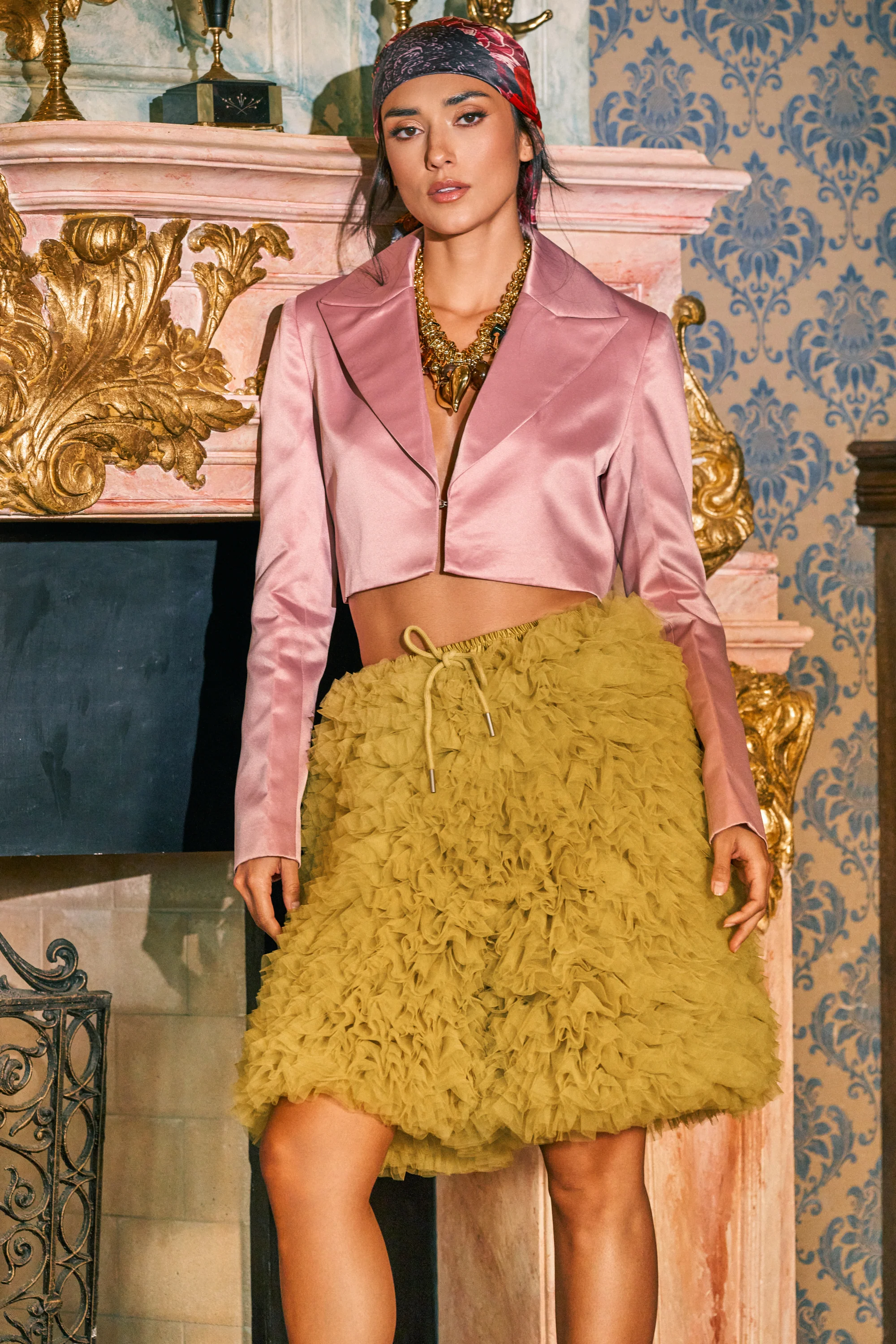 LILA SATIN BLAZER IN MAUVE - Akira Store