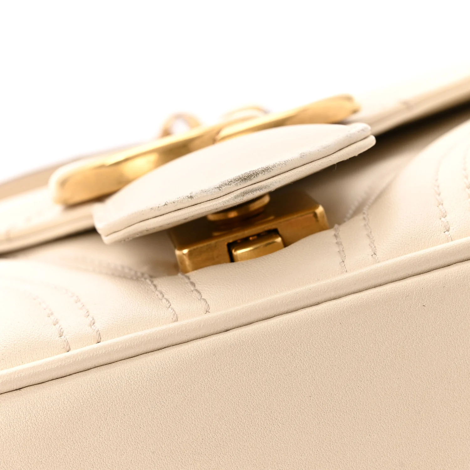 Calfskin Matelasse Small GG Marmont Shoulder Bag White